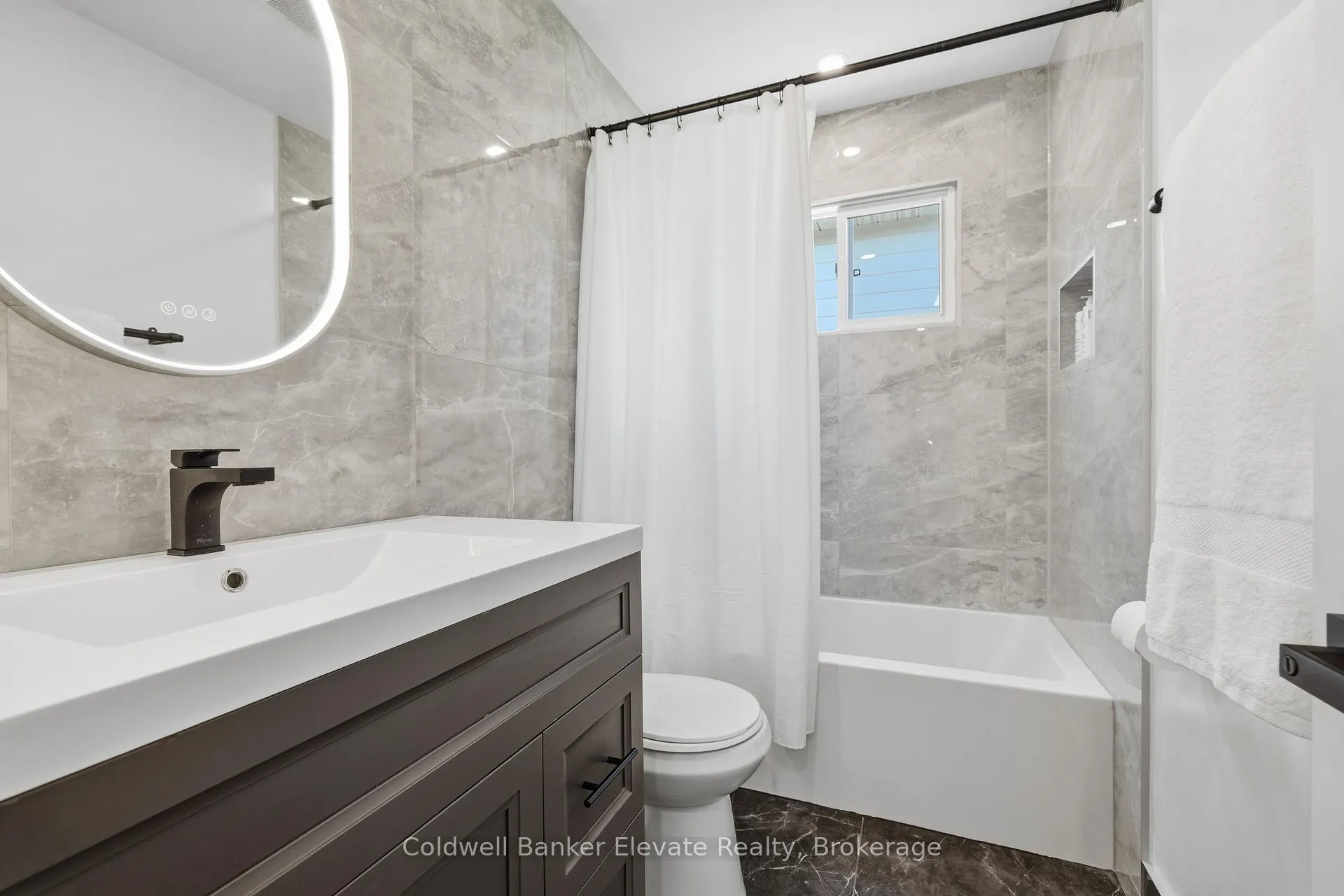 Photo 22 of 1799 Briarwood Drive, Cambridge — HOMEH
