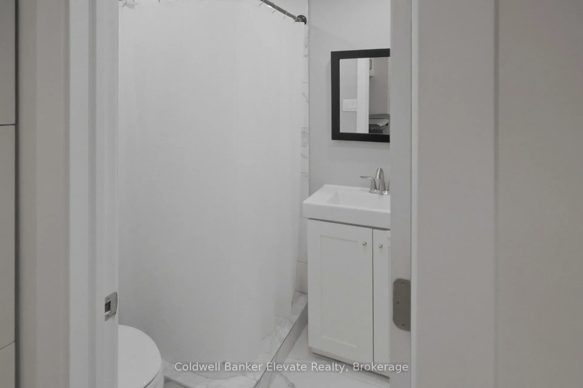Photo 28 of 1799 Briarwood Drive, Cambridge — HOMEH