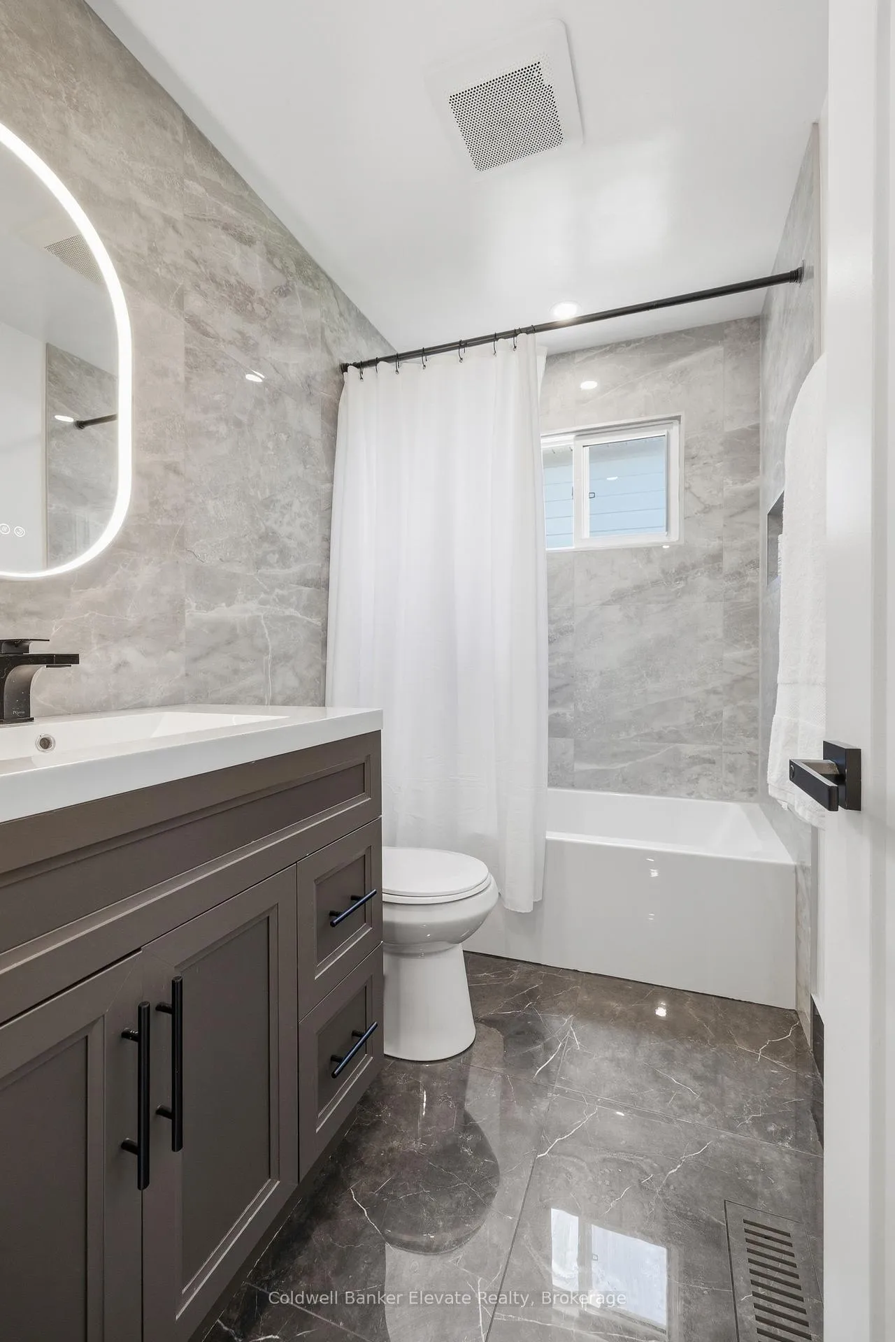 Photo 39 of 1799 Briarwood Drive, Cambridge — HOMEH