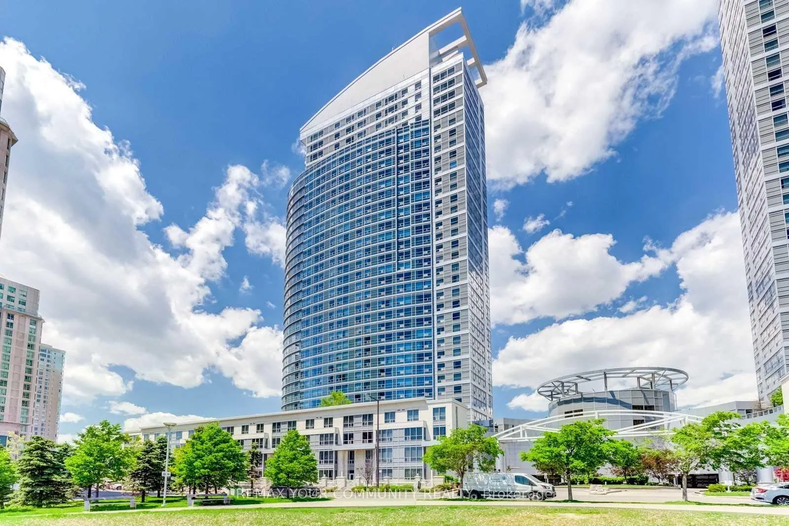 Front of Unit 1206, 36 Lee Centre Drive