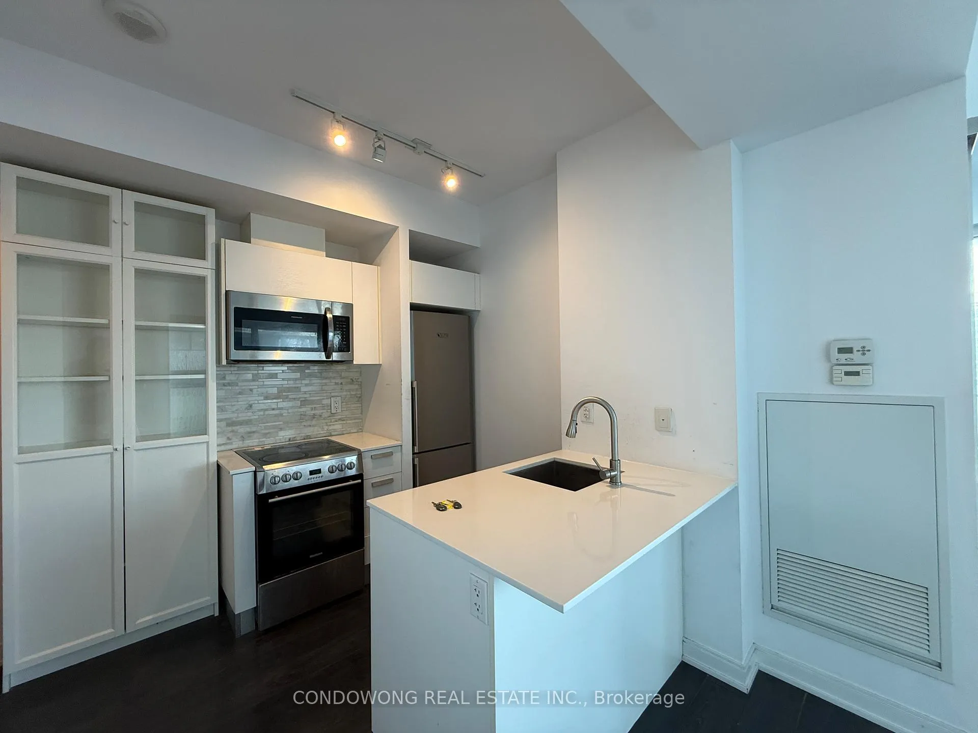 Photo 2 of Unit 2609, 42 Charles Street E, Toronto, Church-Yonge Corridor — HOMEH