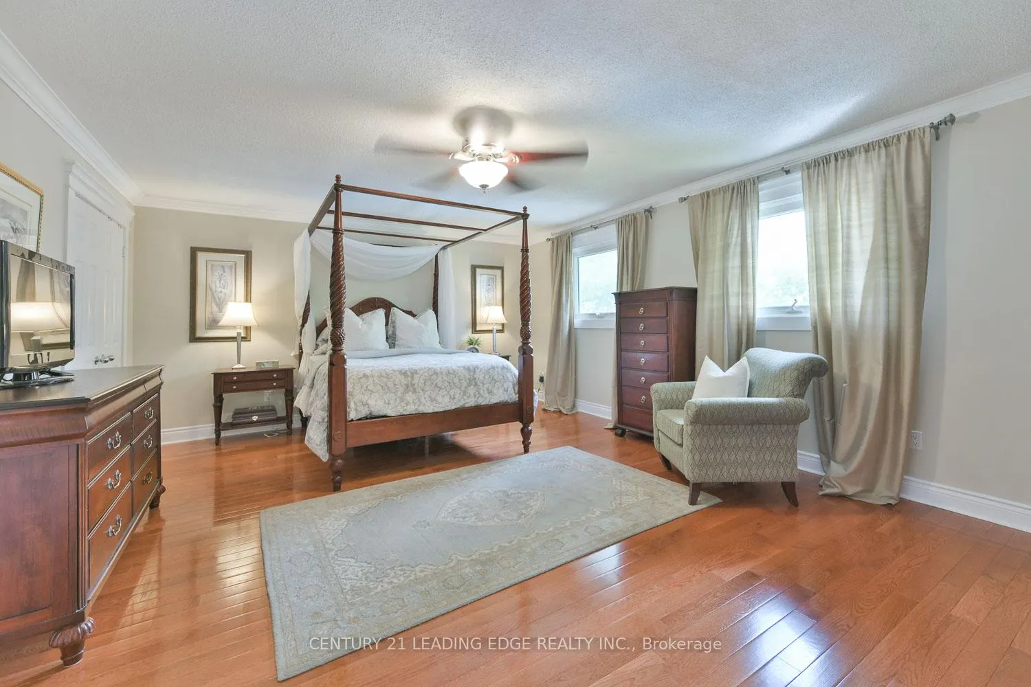 Photo 26 of 82 Penny Crescent, Markham, Markham Village — HOMEH