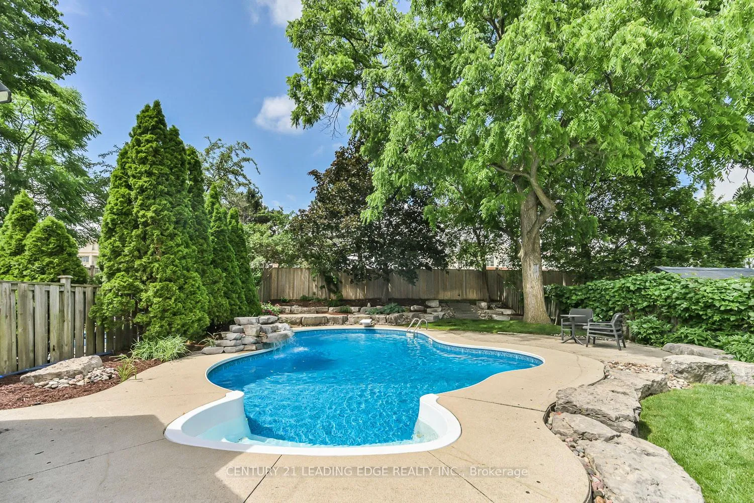 Photo 45 of 82 Penny Crescent, Markham, Markham Village — HOMEH
