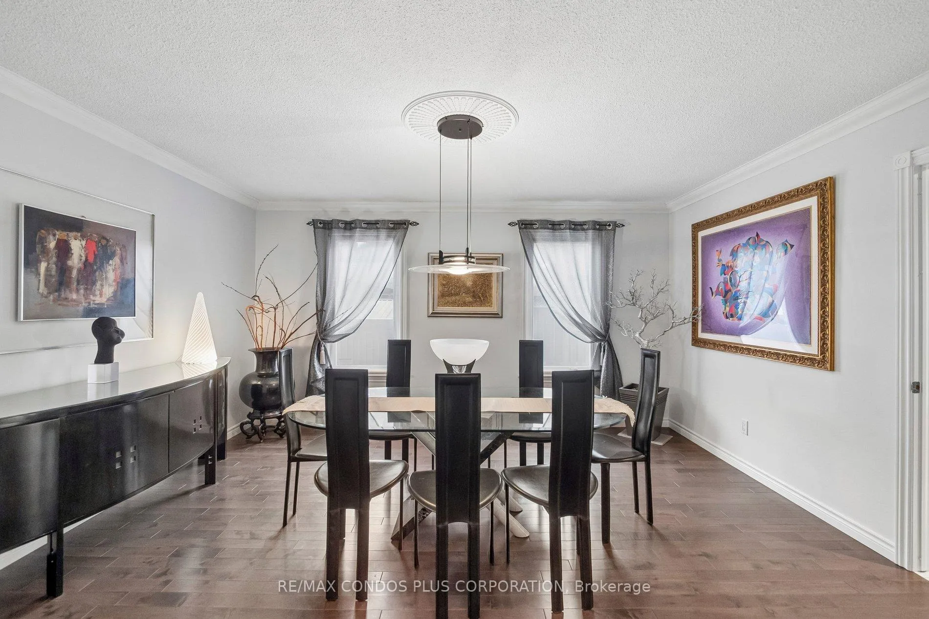 Photo 9 of 57 Delhi Crescent, Markham, Unionville — HOMEH