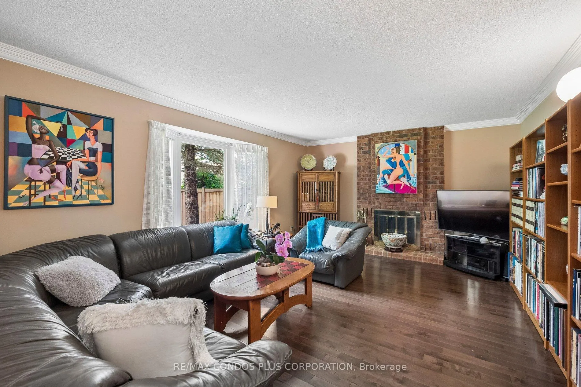 Photo 12 of 57 Delhi Crescent, Markham, Unionville — HOMEH