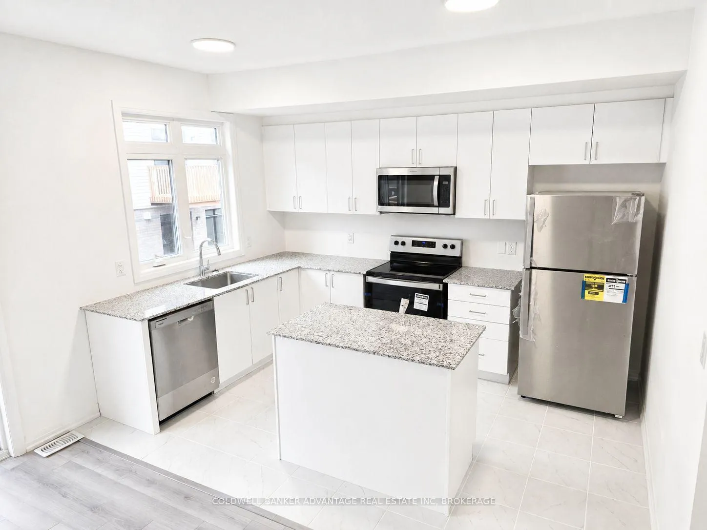 Photo 3 of Unit 26, 27 Sidney Rose, St. Catharines, Glendale/Glenridge — HOMEH
