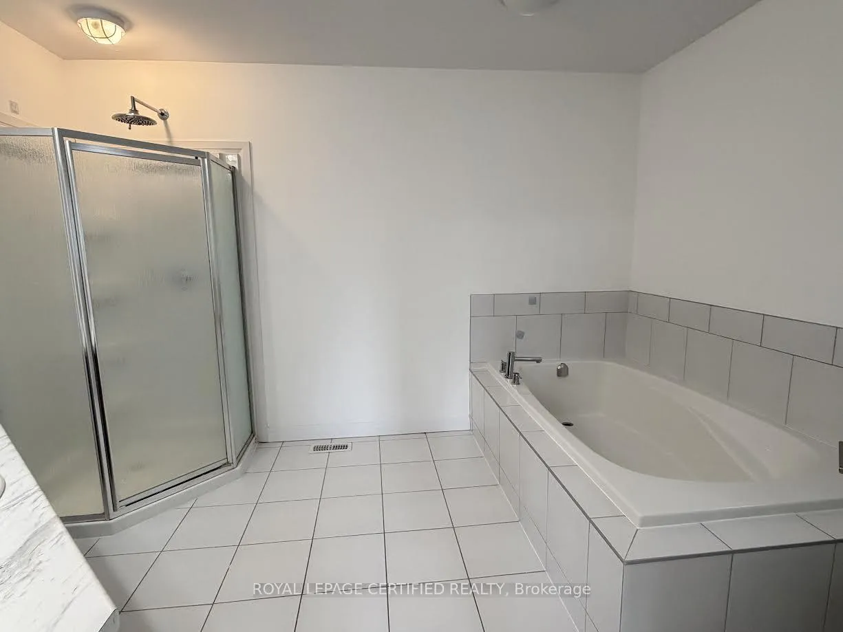 Photo 37 of 40 Lexington Avenue, Hamilton, Stoney Creek Mountain — HOMEH