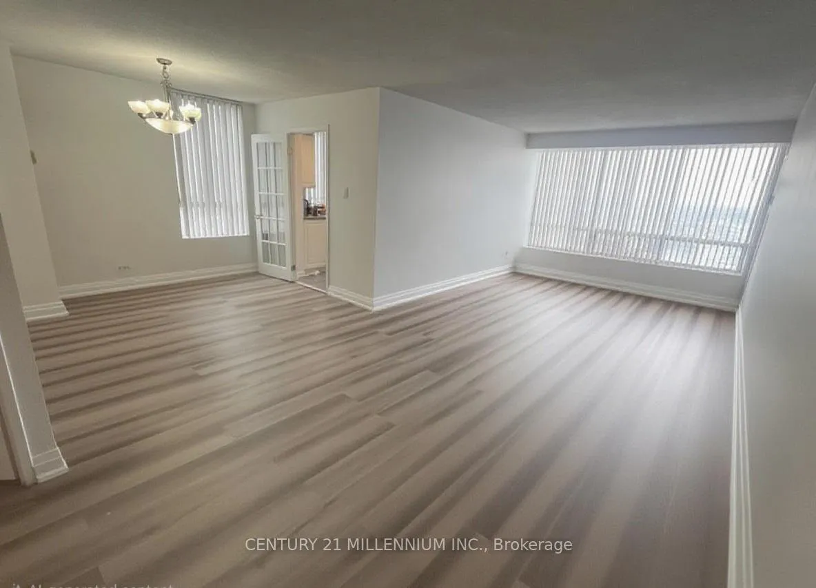 Photo 1 of Unit 1605, 26 Hanover Road, Brampton, Queen Street Corridor — HOMEH
