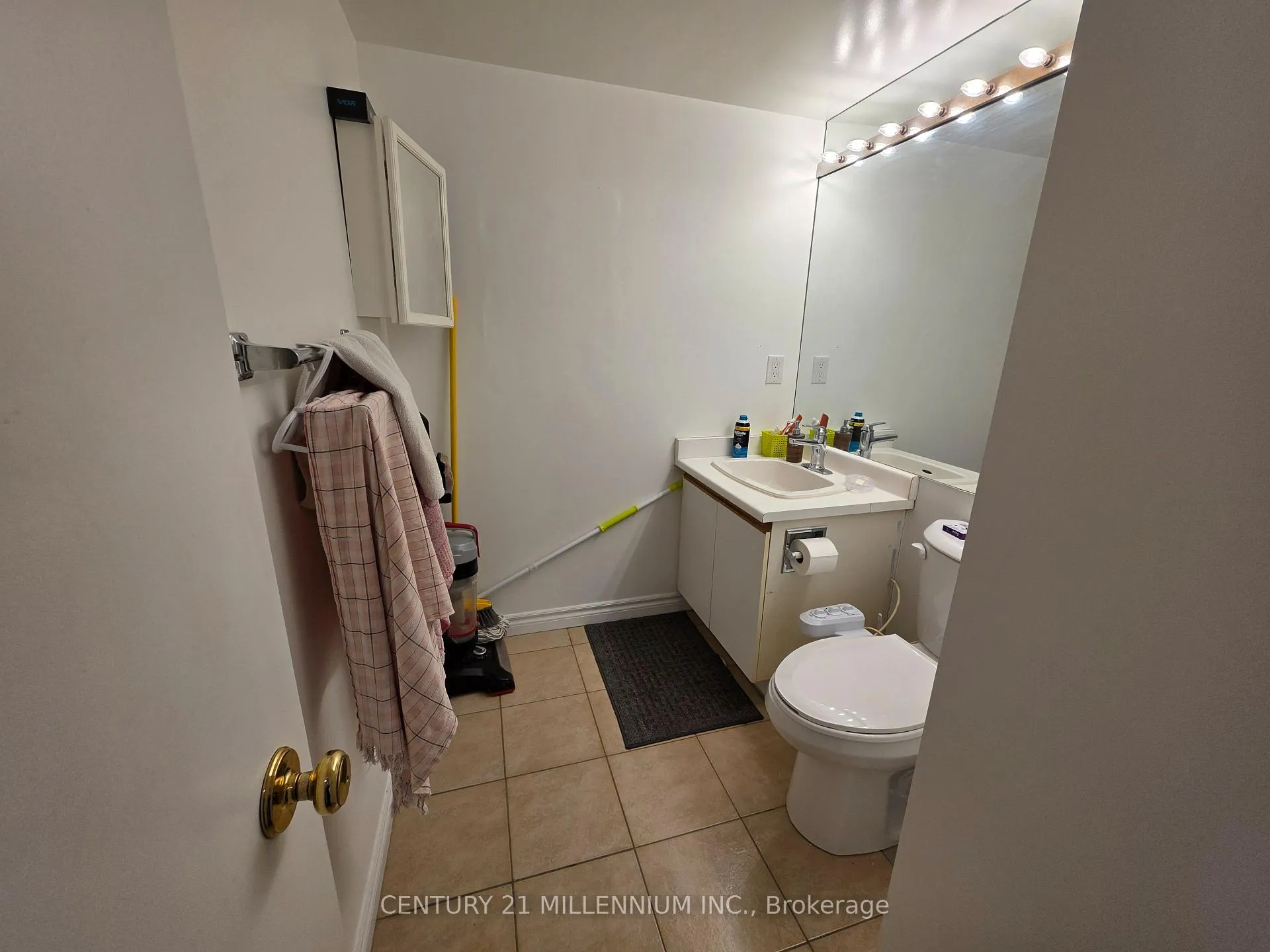 Photo 17 of Unit 1605, 26 Hanover Road, Brampton, Queen Street Corridor — HOMEH