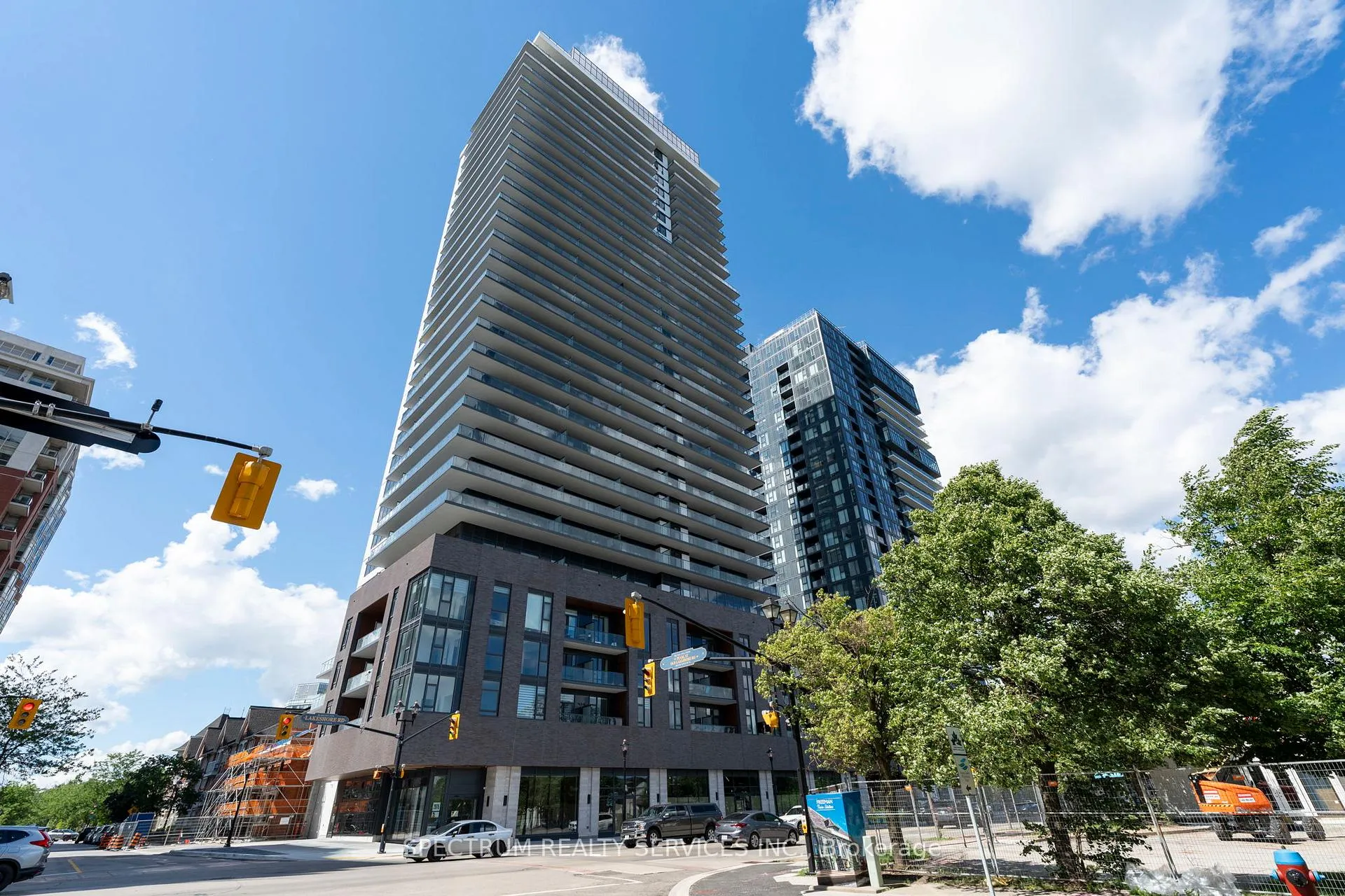 Front of Unit 1808, 2075 Lakeshore Road