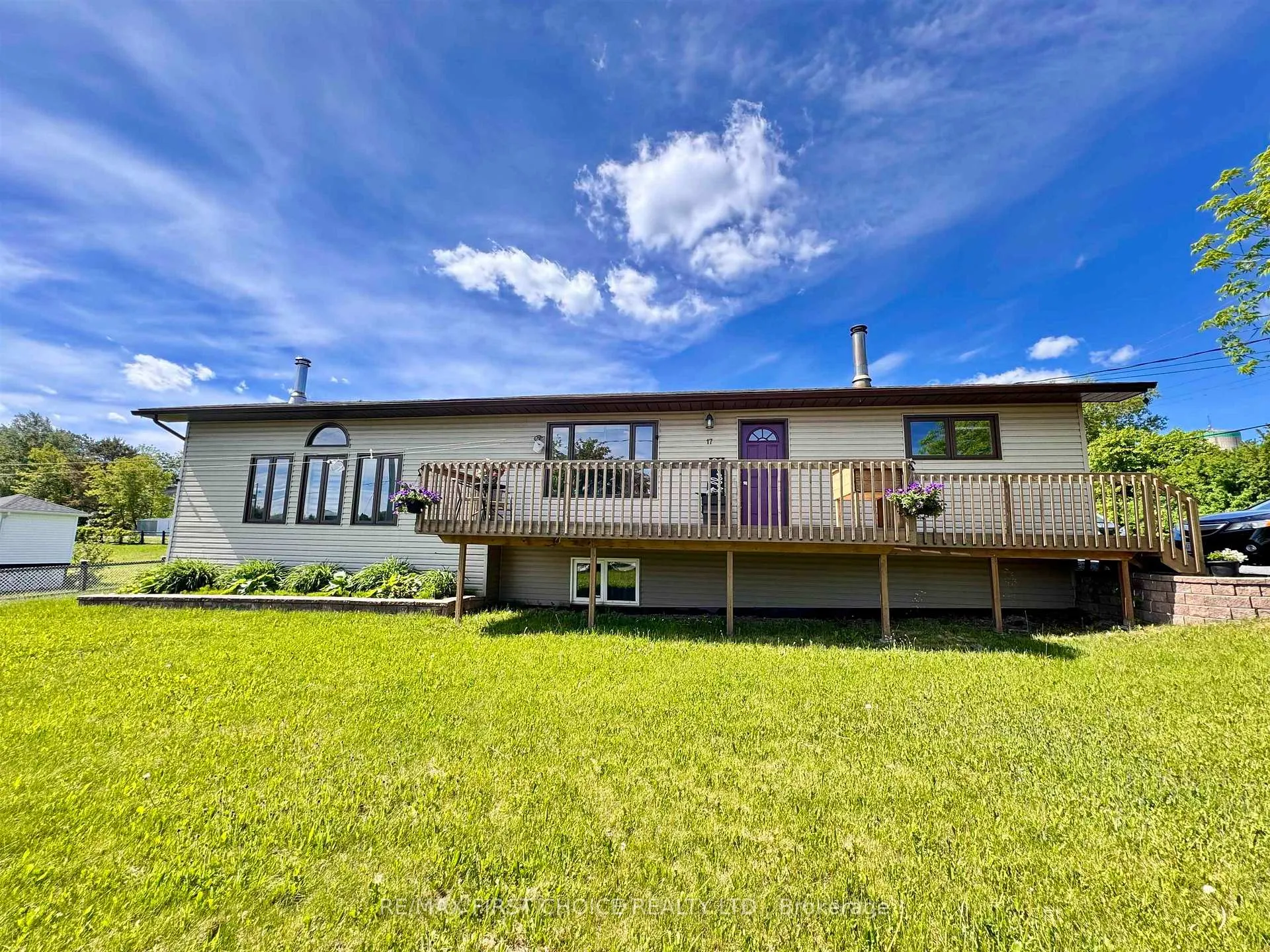 Photo 1 of 17 Kenora Road, Red Lake — HOMEH