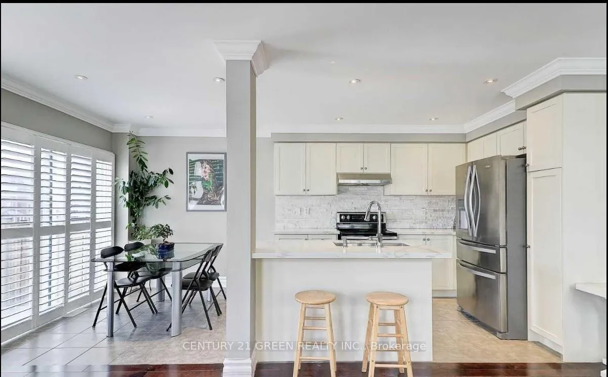 Photo 5 of 25 Holroyd Street, Ajax, Central East — HOMEH