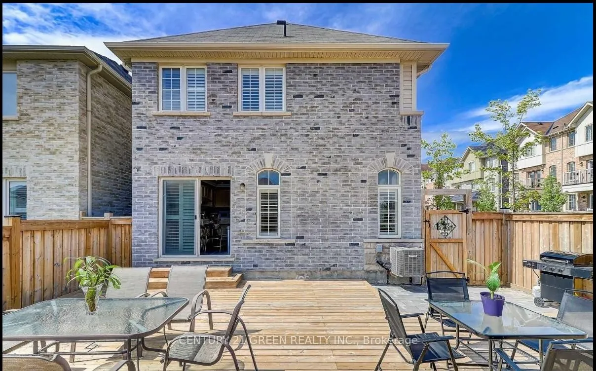 Photo 8 of 25 Holroyd Street, Ajax, Central East — HOMEH