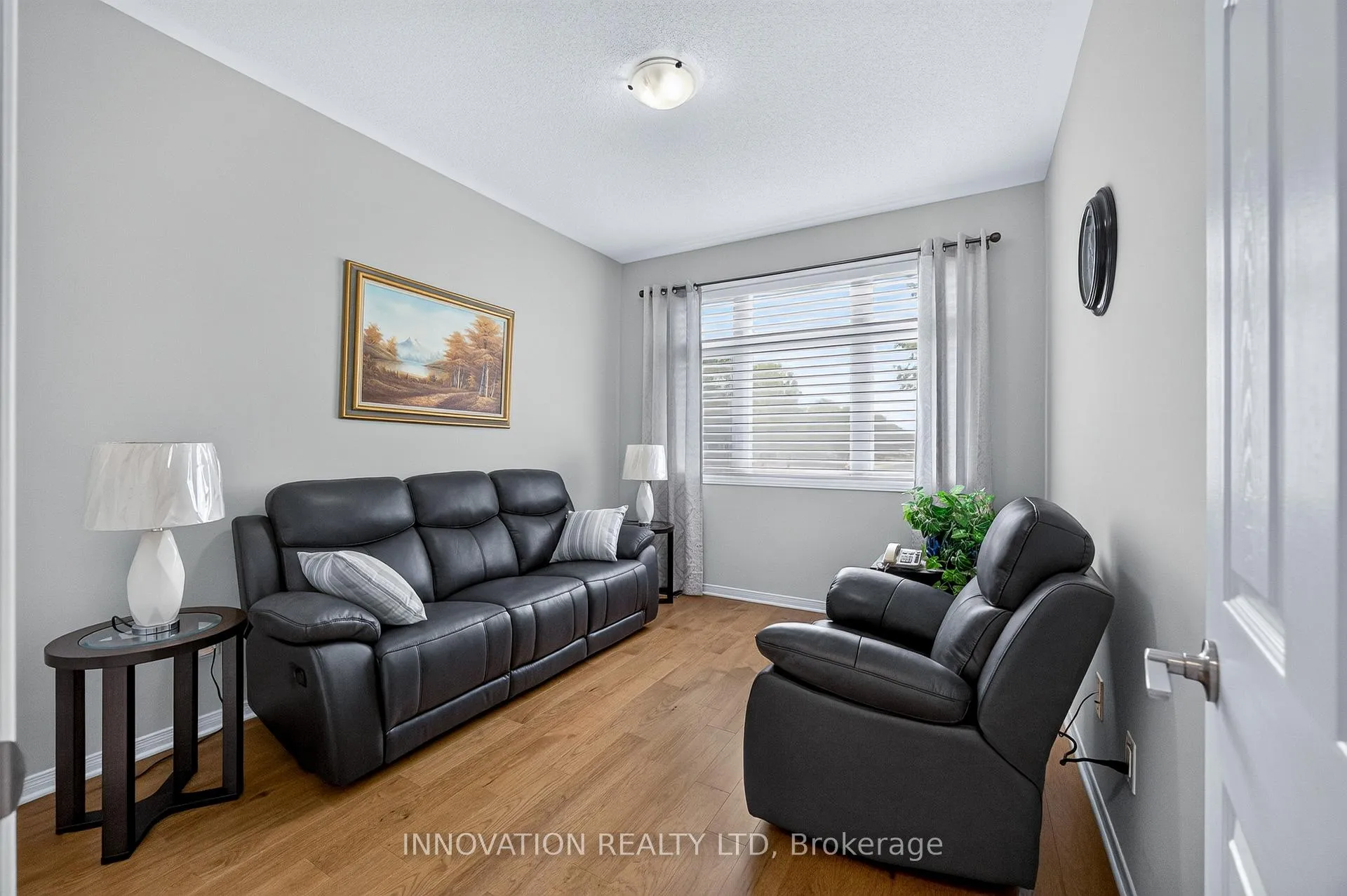 Photo 7 of 249 Edey Street, Arnprior, Arnprior — HOMEH