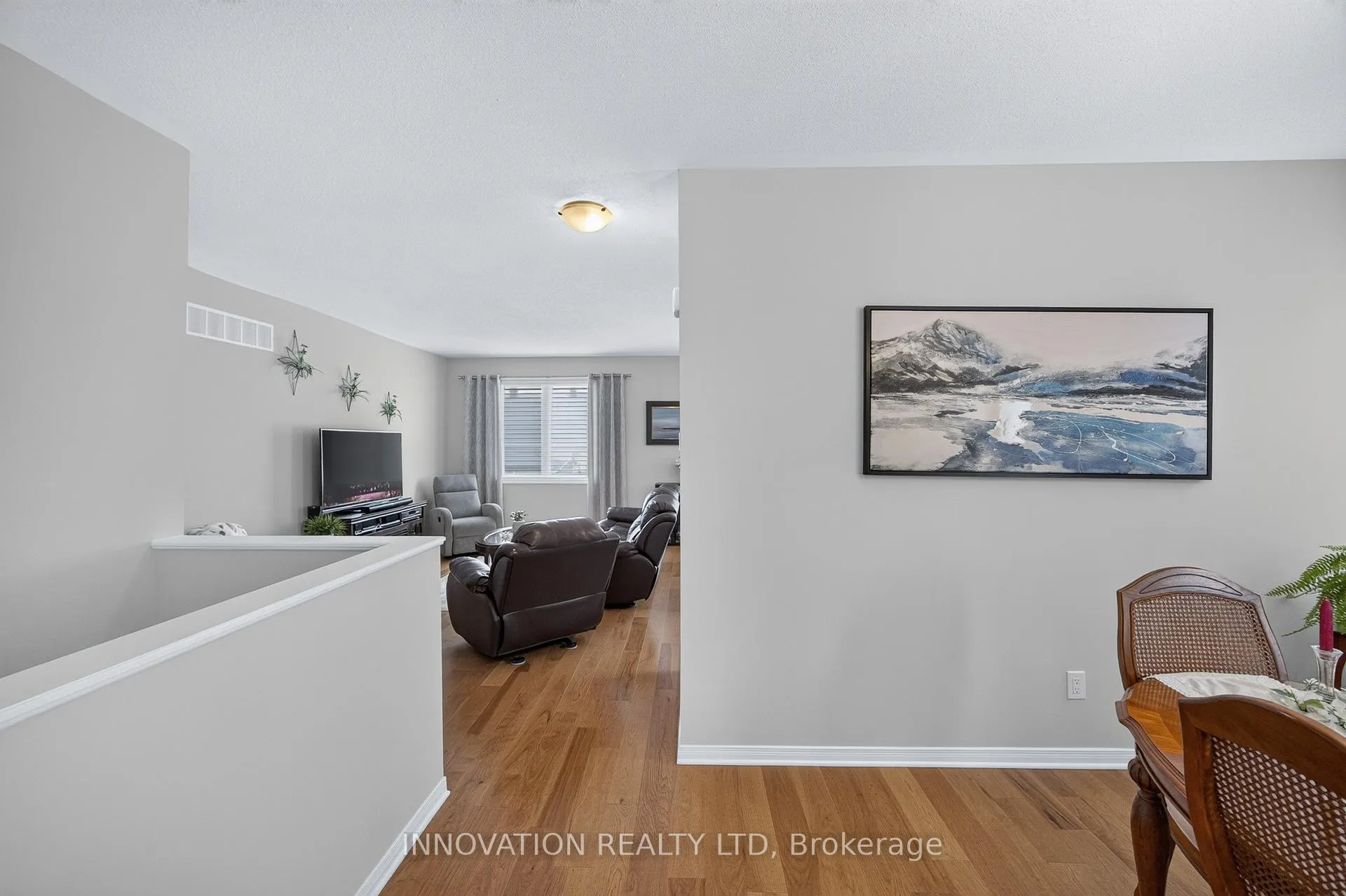 Photo 16 of 249 Edey Street, Arnprior, Arnprior — HOMEH