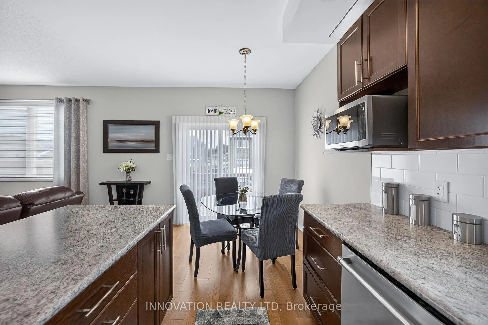 Photo 29 of 249 Edey Street, Arnprior, Arnprior — HOMEH