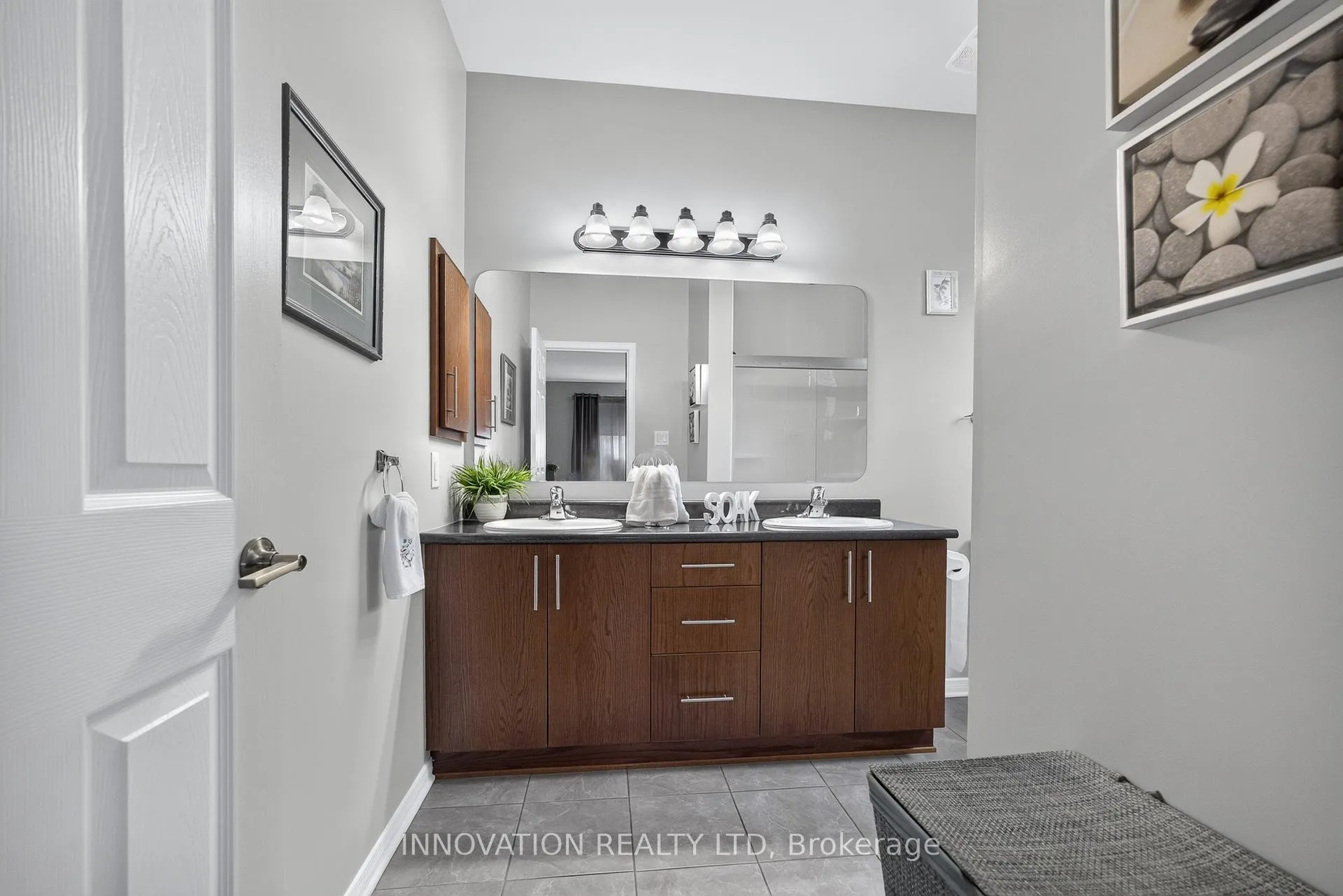 Photo 34 of 249 Edey Street, Arnprior, Arnprior — HOMEH