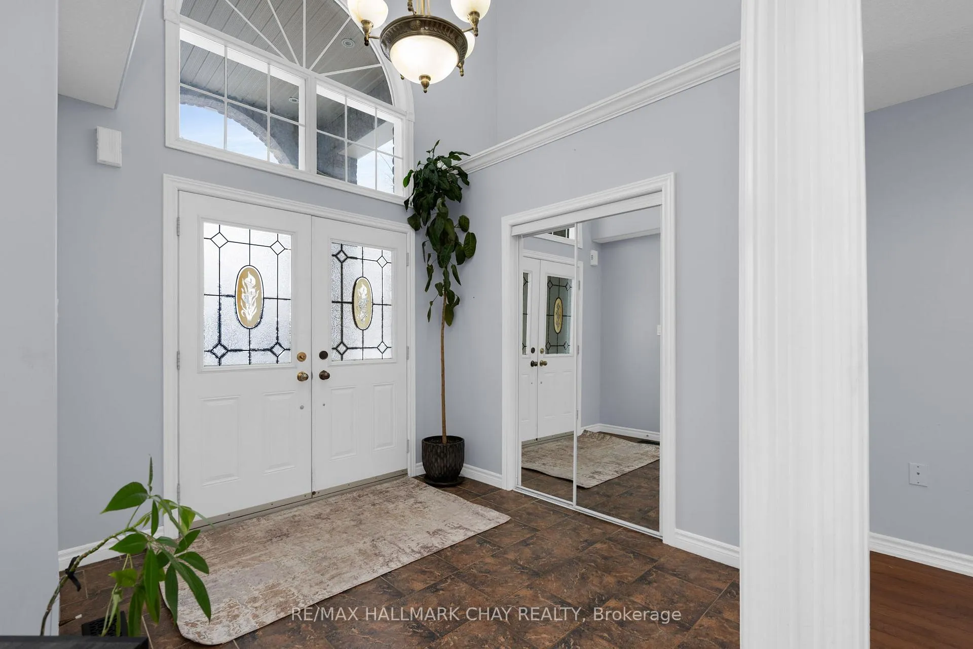 Photo 5 of 77 Sovereign's Gate, Barrie, Innis-Shore — HOMEH
