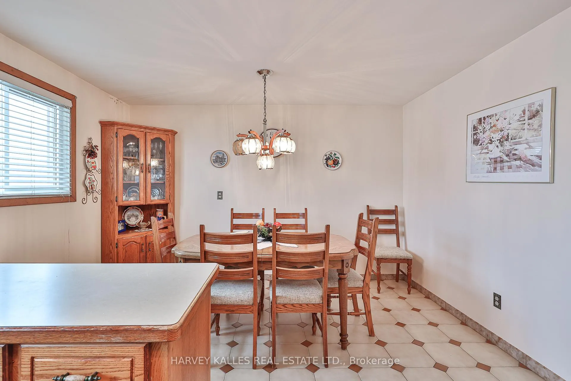 Photo 15 of 16 Jocada Road, North York, Maple Leaf — HOMEH