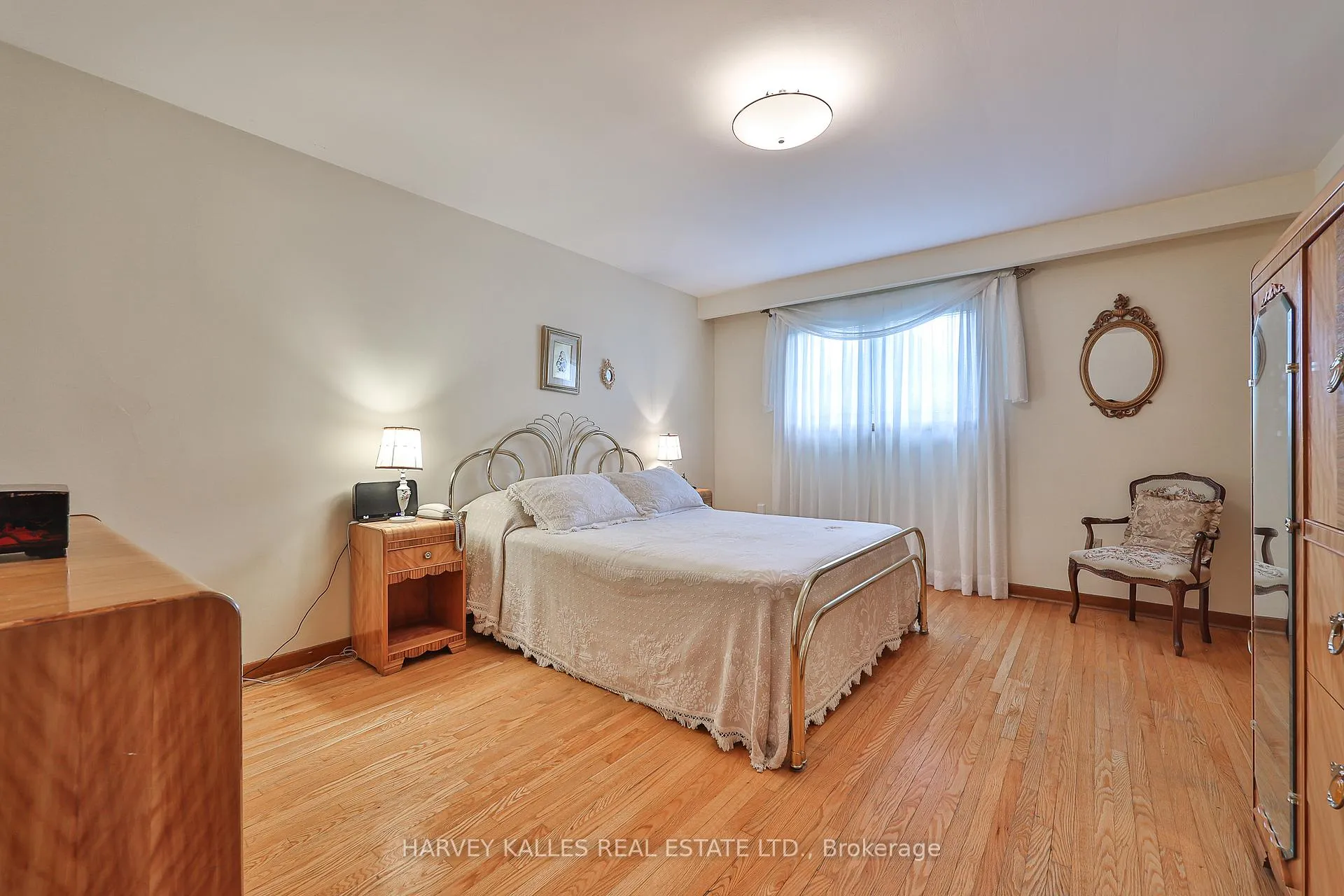 Photo 16 of 16 Jocada Road, North York, Maple Leaf — HOMEH