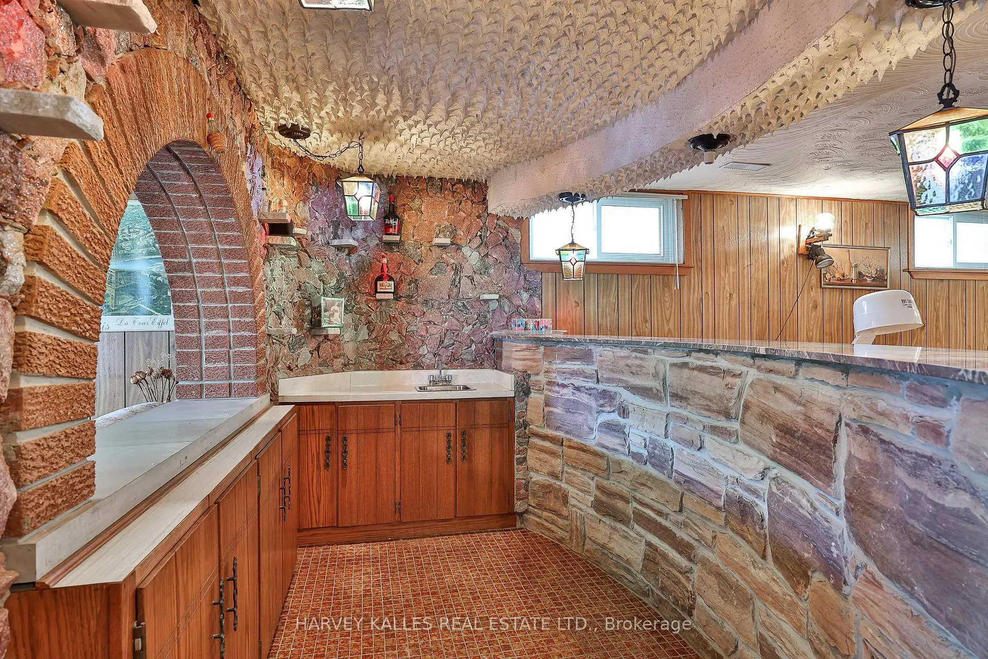 Photo 29 of 16 Jocada Road, North York, Maple Leaf — HOMEH