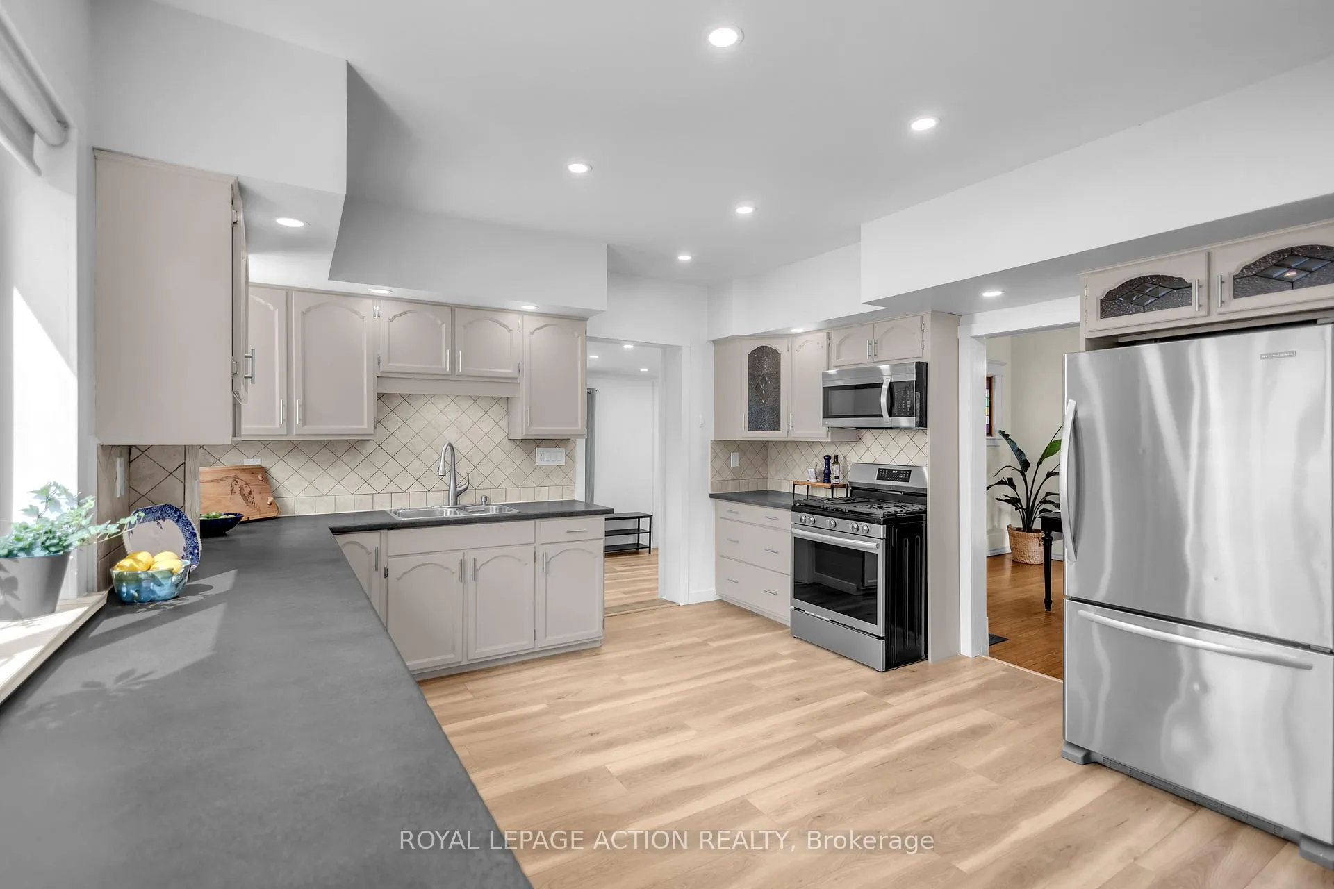 Photo 6 of 1 Alexander Street, Brant, Burford — HOMEH