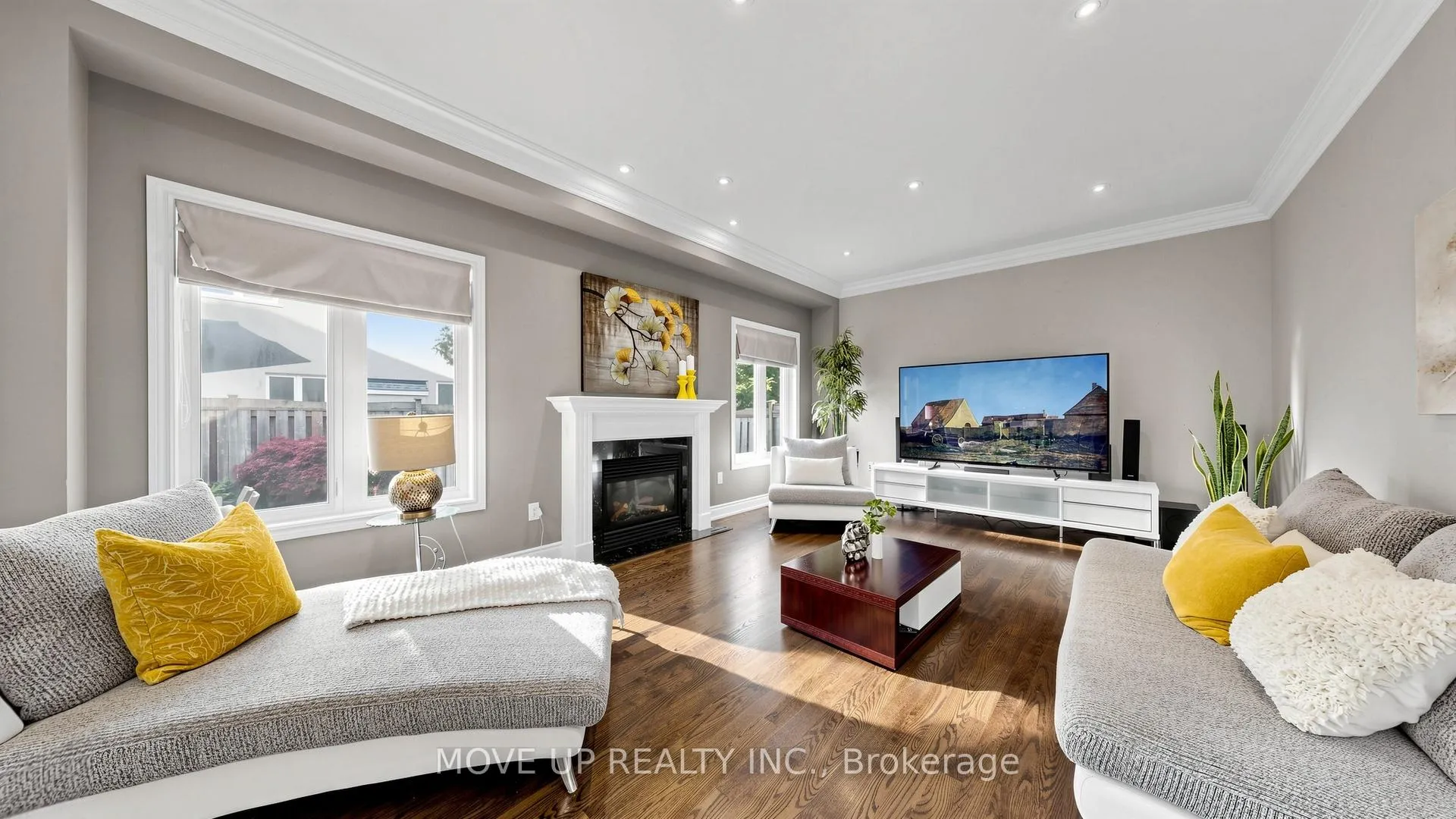 Photo 8 of 89 Chagall Drive, Vaughan, Patterson — HOMEH