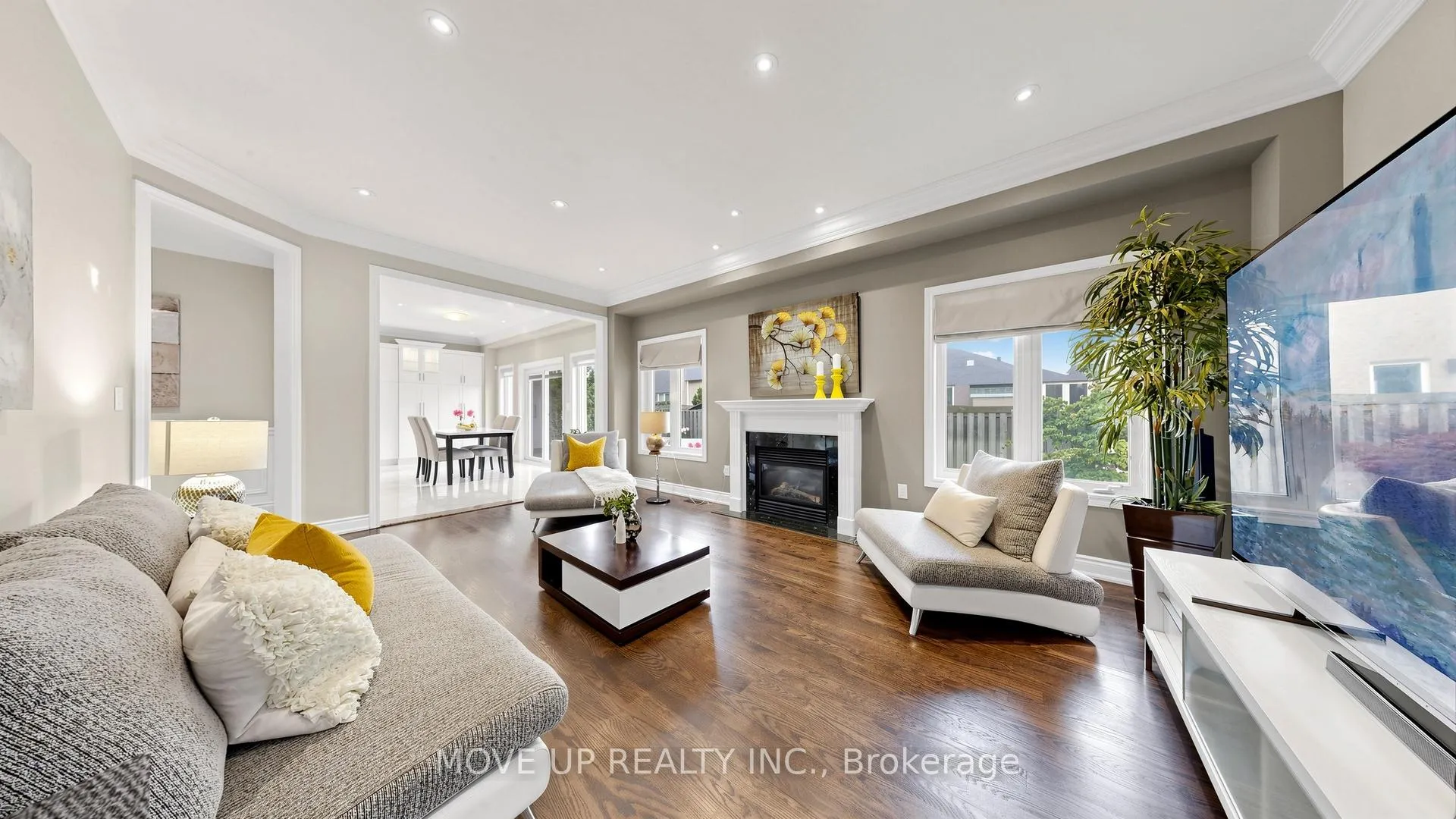 Photo 9 of 89 Chagall Drive, Vaughan, Patterson — HOMEH