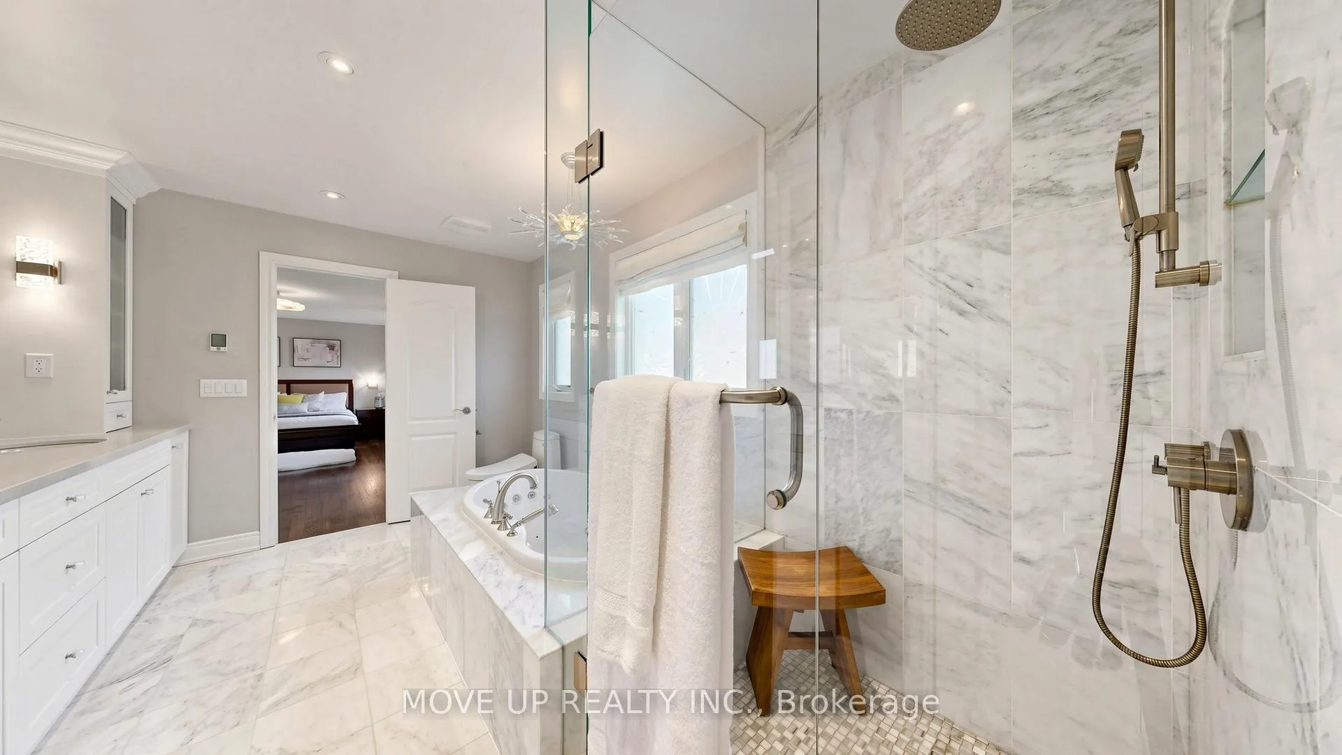 Photo 29 of 89 Chagall Drive, Vaughan, Patterson — HOMEH