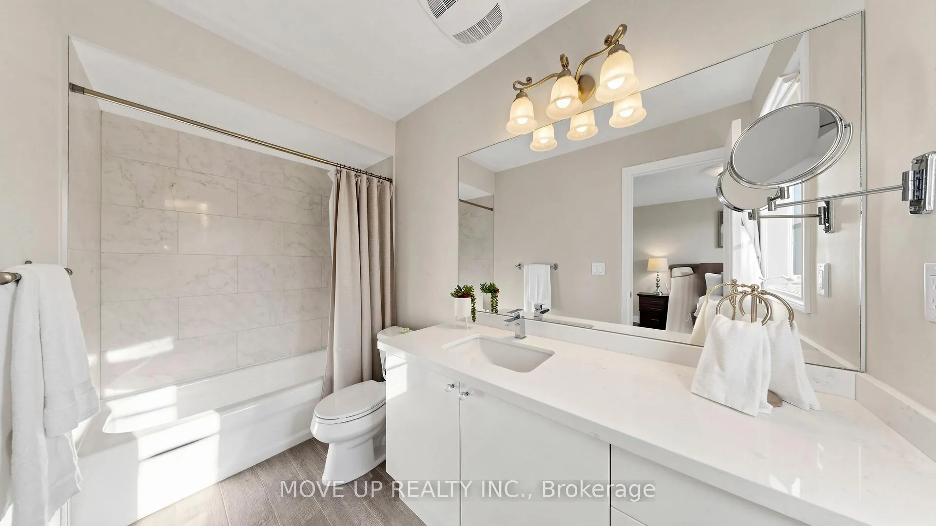 Photo 32 of 89 Chagall Drive, Vaughan, Patterson — HOMEH