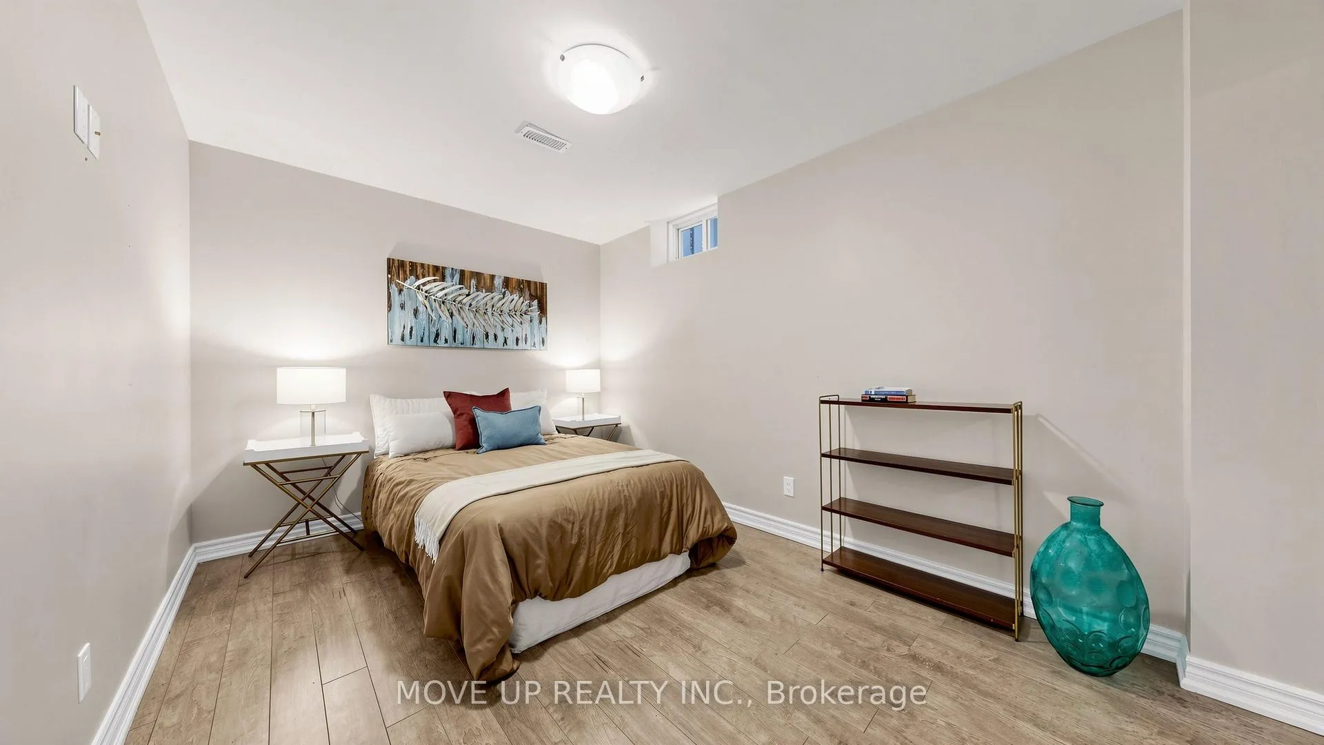Photo 43 of 89 Chagall Drive, Vaughan, Patterson — HOMEH