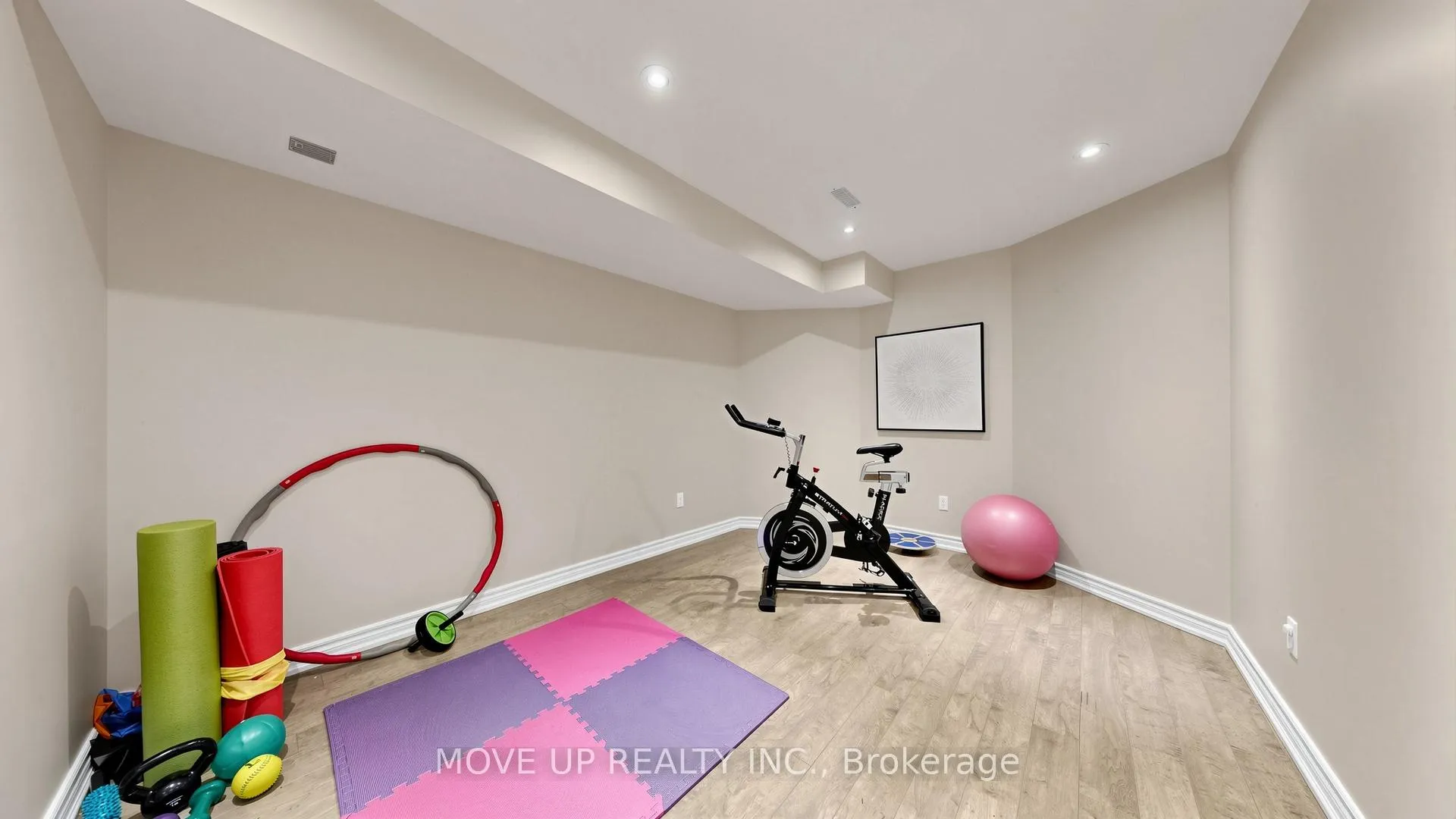 Photo 45 of 89 Chagall Drive, Vaughan, Patterson — HOMEH