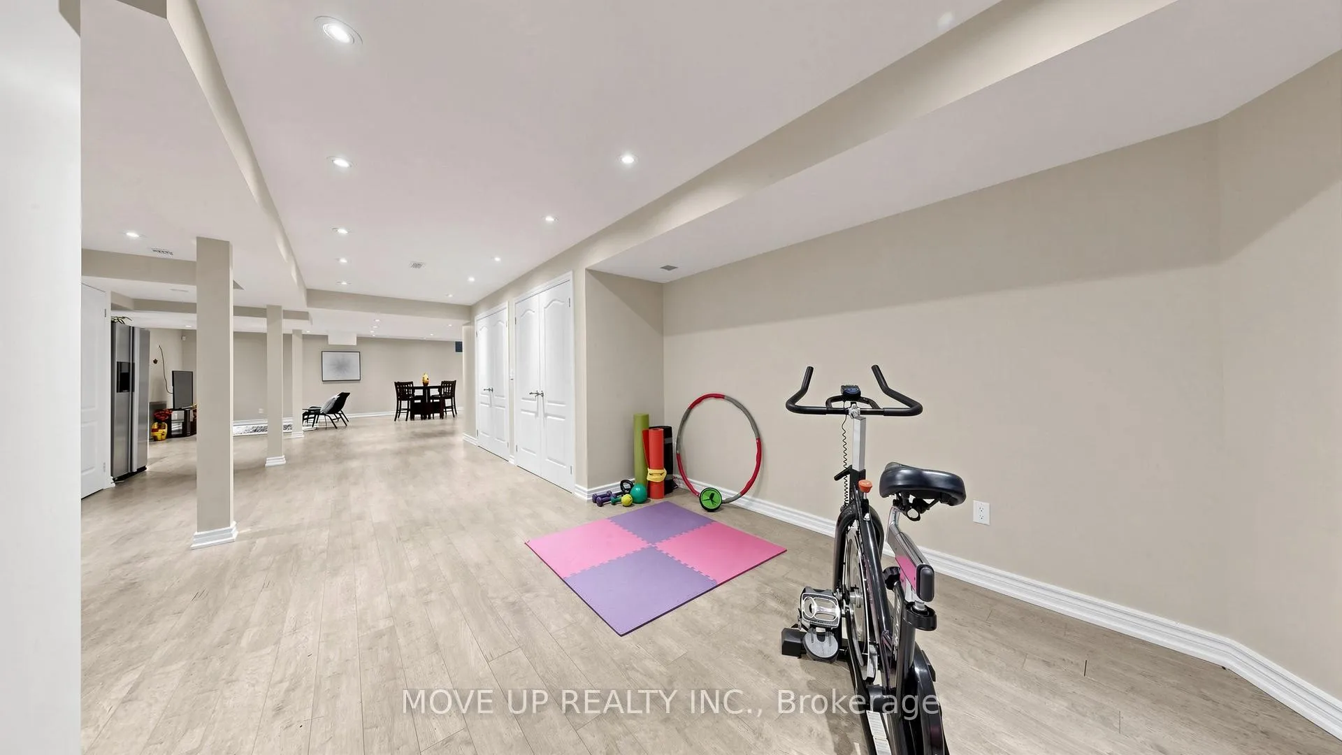 Photo 46 of 89 Chagall Drive, Vaughan, Patterson — HOMEH