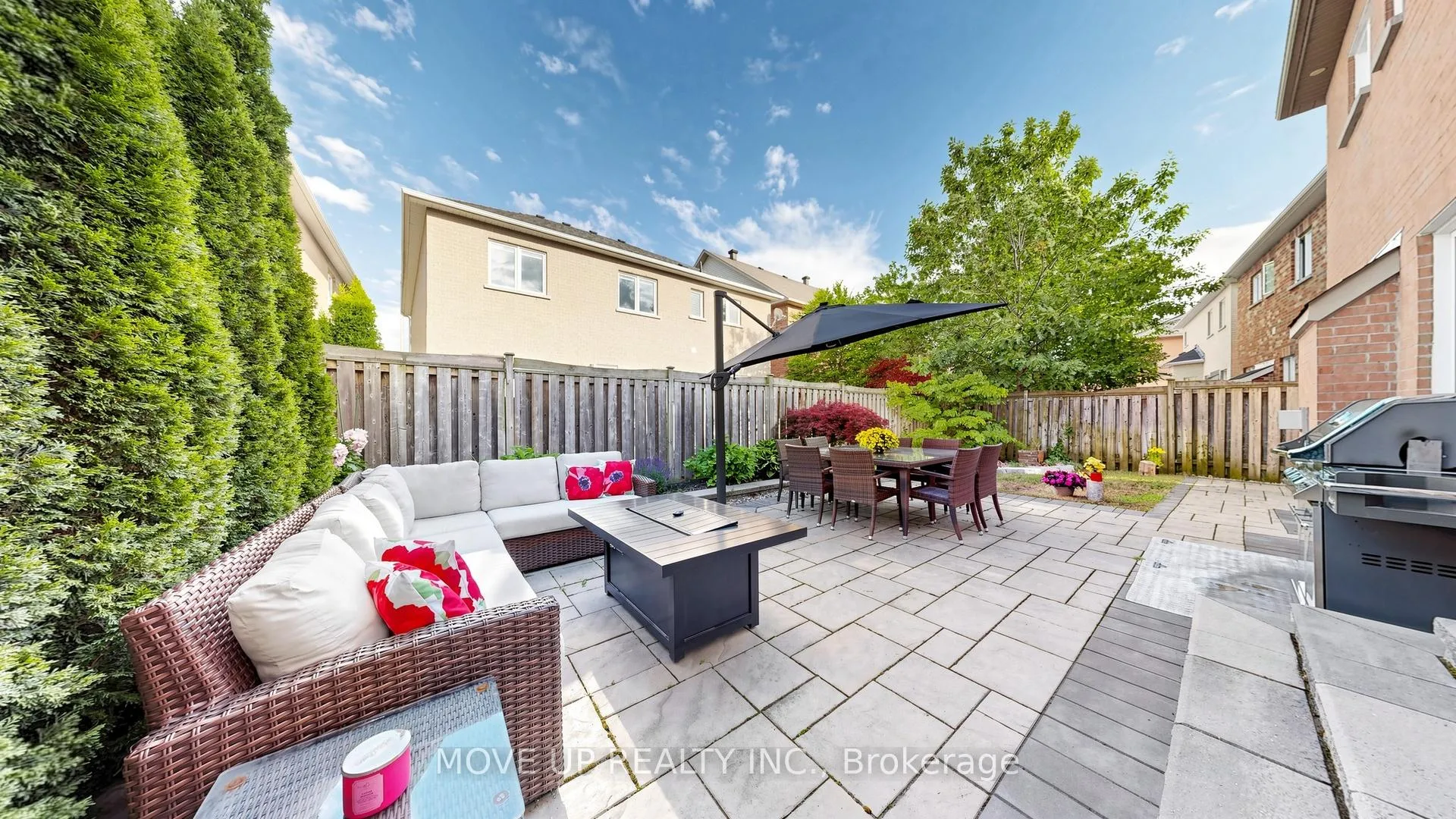 Photo 47 of 89 Chagall Drive, Vaughan, Patterson — HOMEH