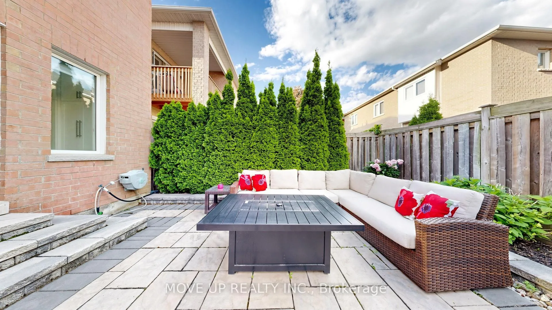 Photo 48 of 89 Chagall Drive, Vaughan, Patterson — HOMEH
