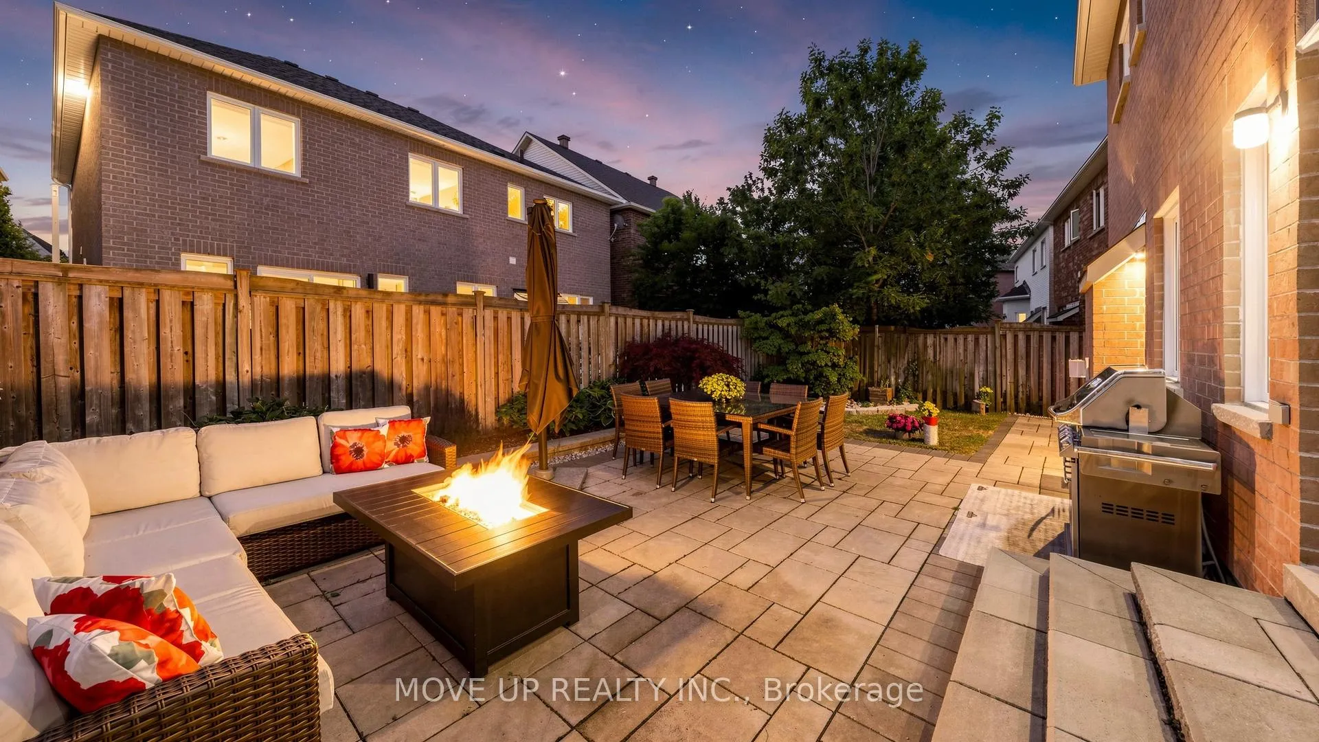 Photo 49 of 89 Chagall Drive, Vaughan, Patterson — HOMEH