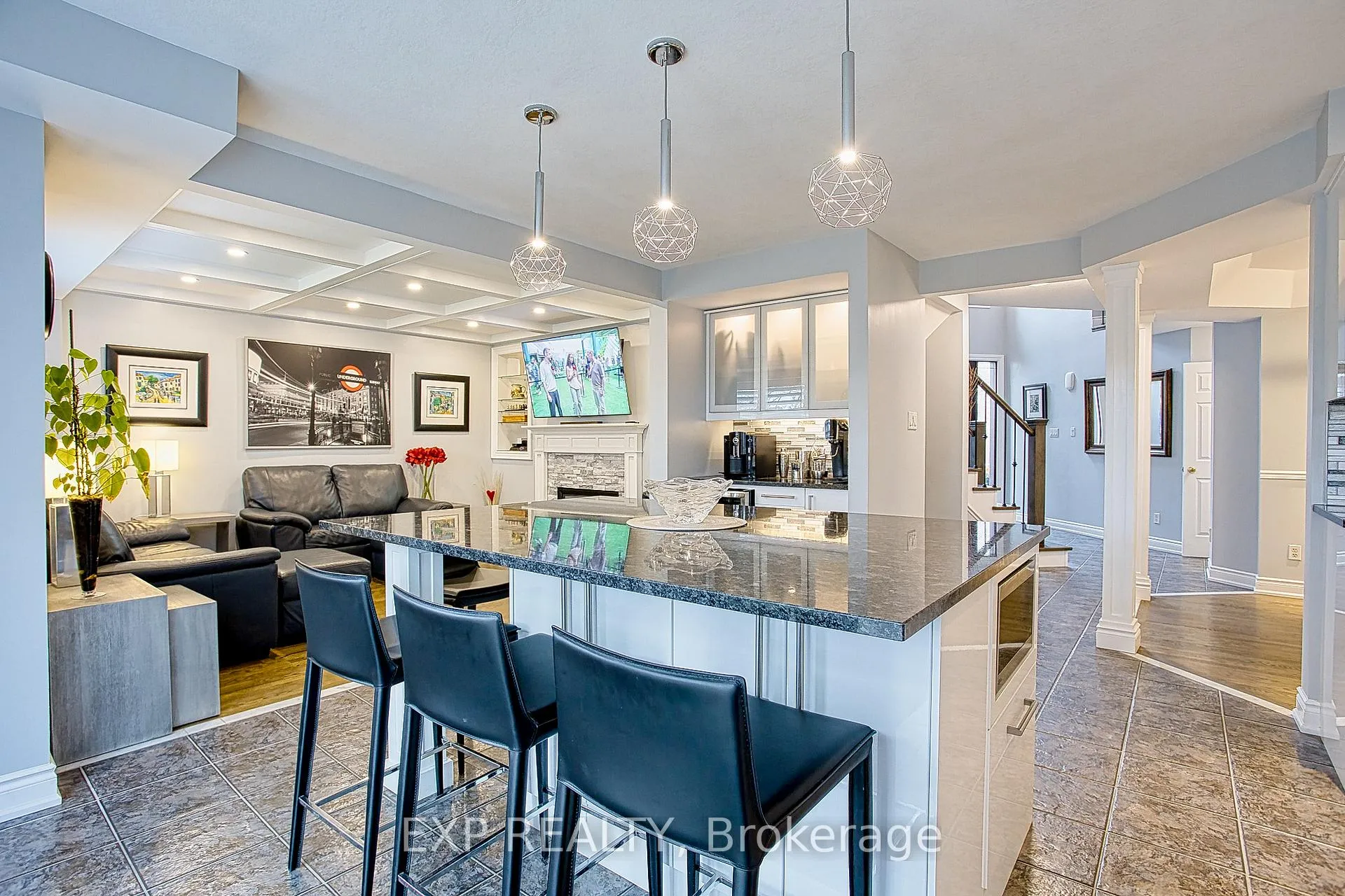 Photo 12 of 5 Shetland Drive, Hamilton, Waterdown — HOMEH