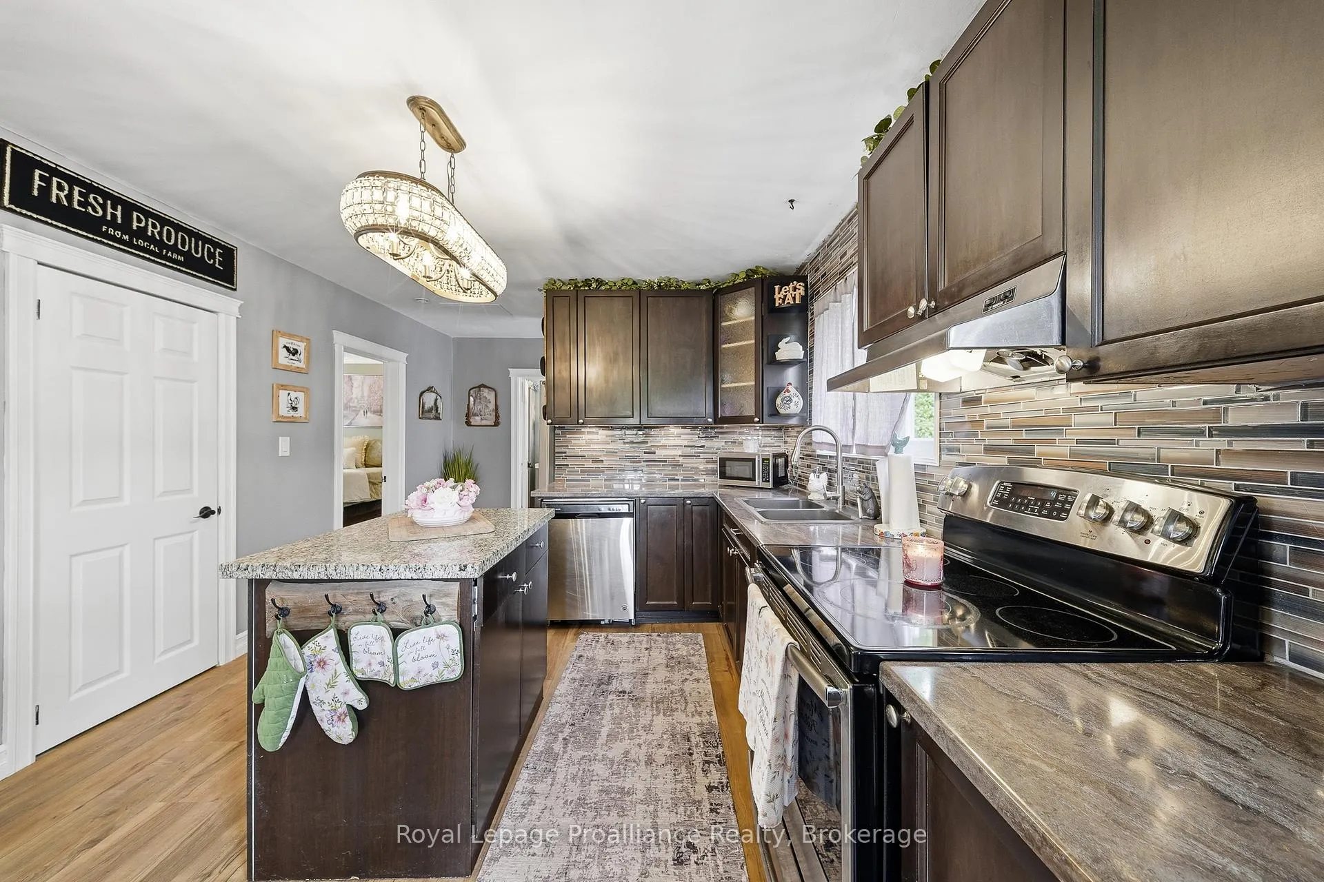 Photo 17 of 7497 Cavan Road, Hamilton Township, Rural Hamilton — HOMEH