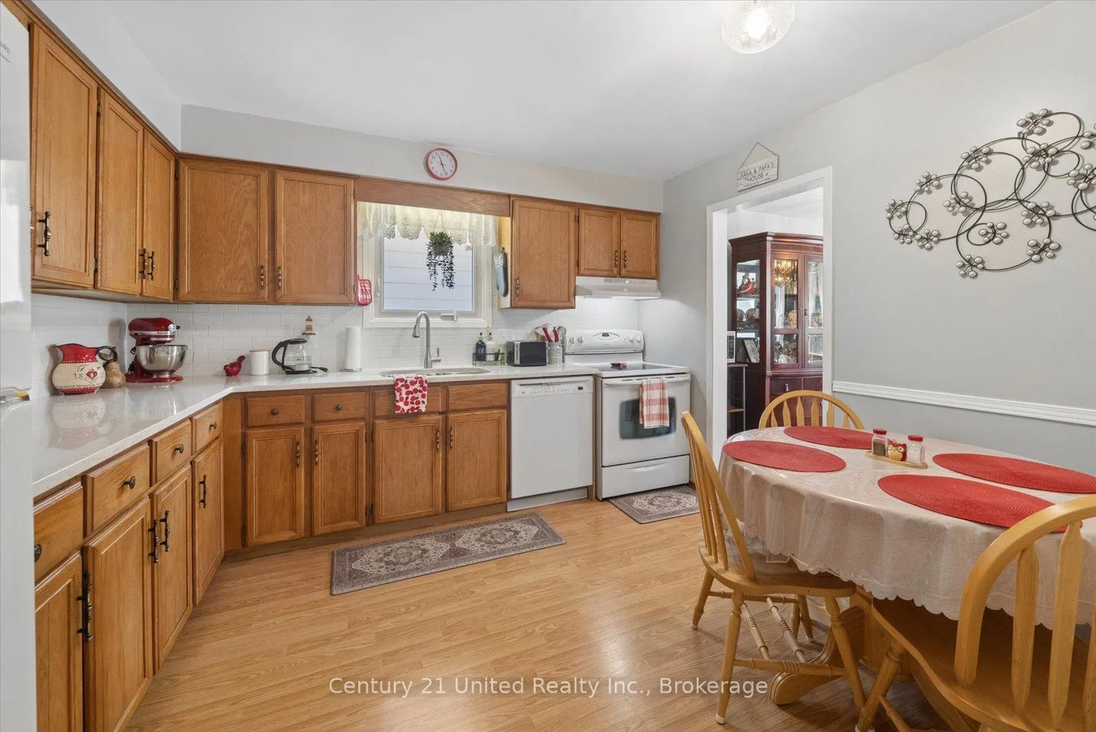 Photo 15 of 1824 Mapleridge Drive, Peterborough, Monaghan Ward 2 — HOMEH