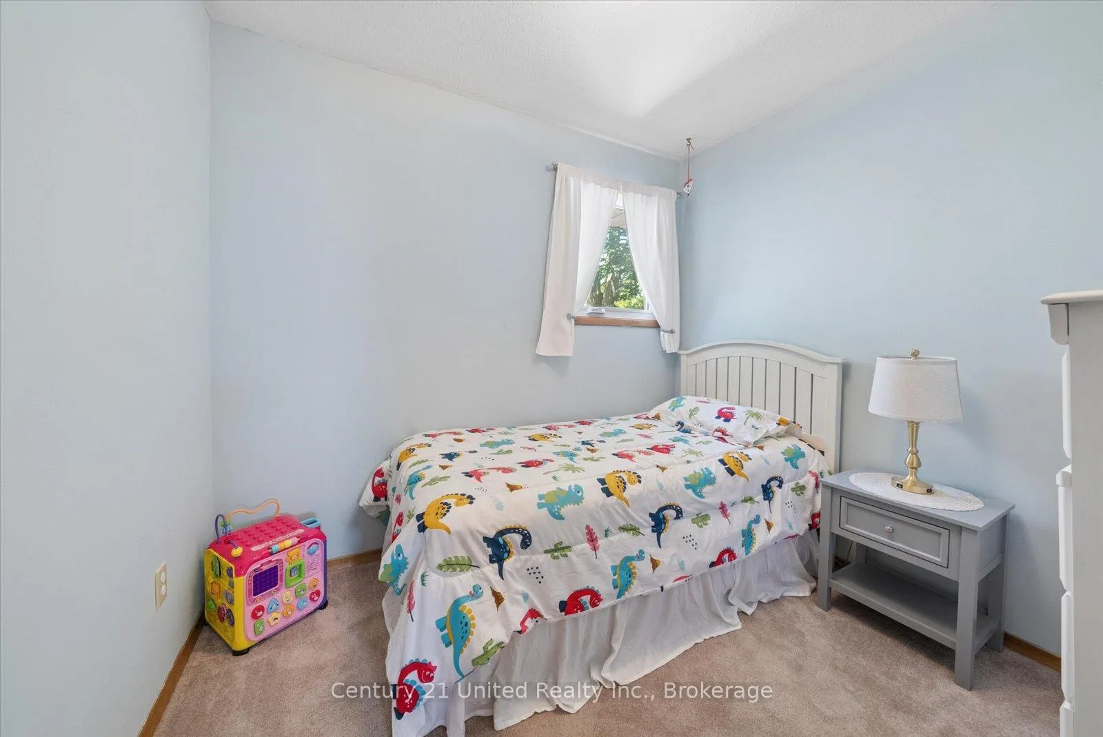 Photo 24 of 1824 Mapleridge Drive, Peterborough, Monaghan Ward 2 — HOMEH