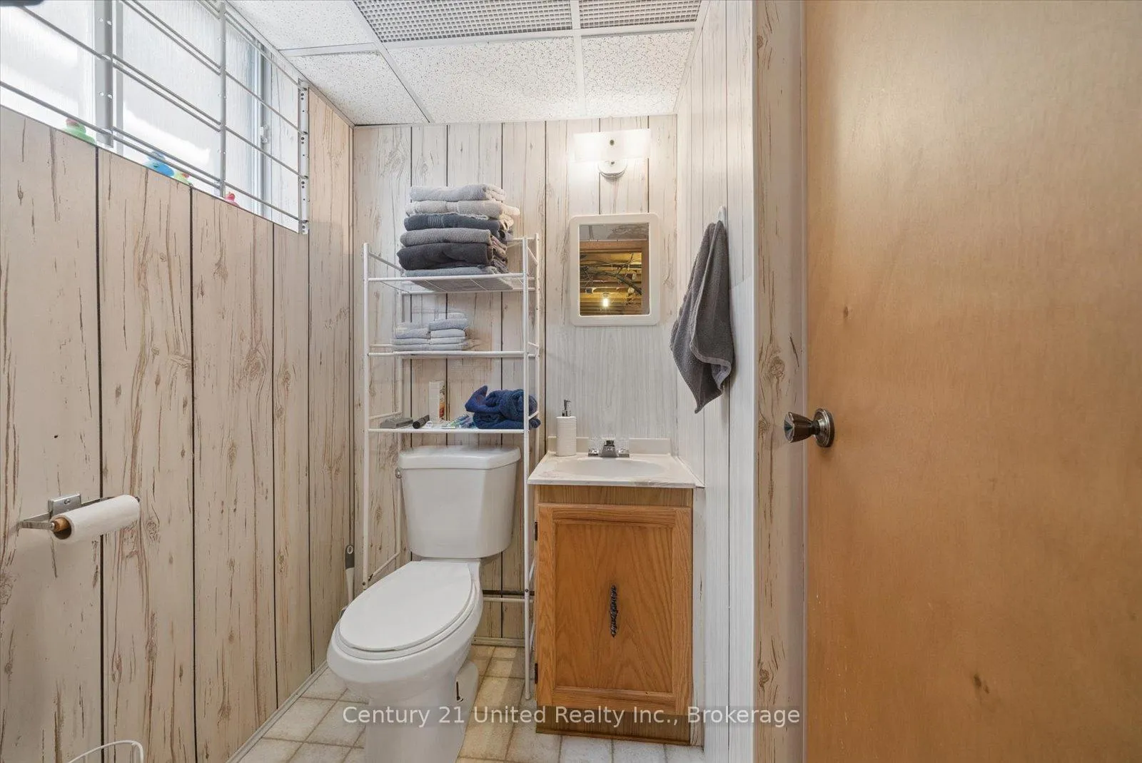 Photo 34 of 1824 Mapleridge Drive, Peterborough, Monaghan Ward 2 — HOMEH