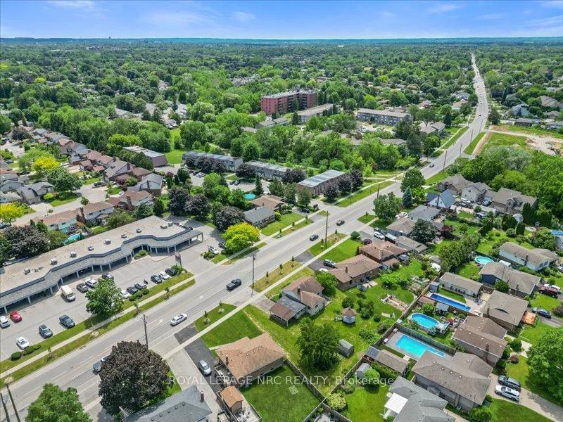 Photo 2 of 267 Lakeshore Road, St. Catharines, Lakeshore — HOMEH