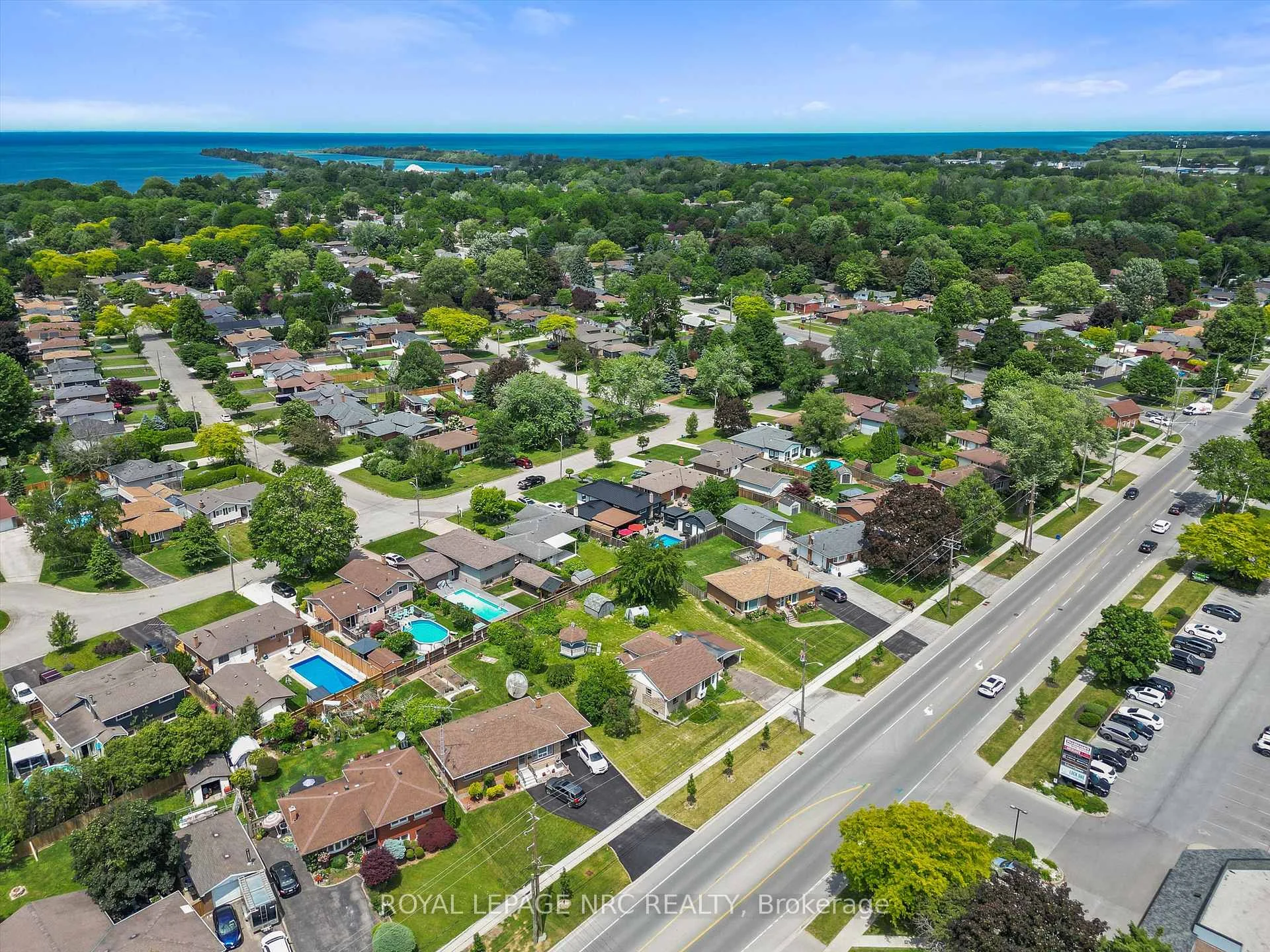 Photo 13 of 267 Lakeshore Road, St. Catharines, Lakeshore — HOMEH
