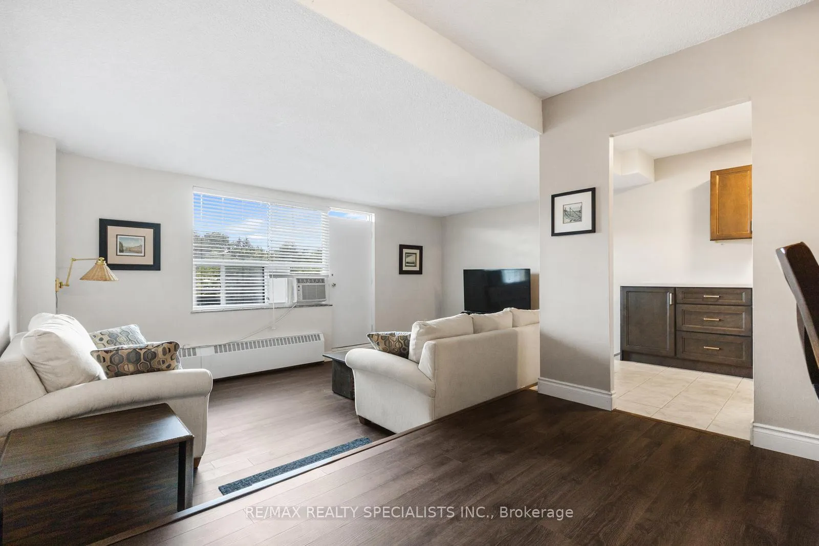 Photo 3 of Unit 301, 49 Queen Street, Mississauga, Port Credit — HOMEH