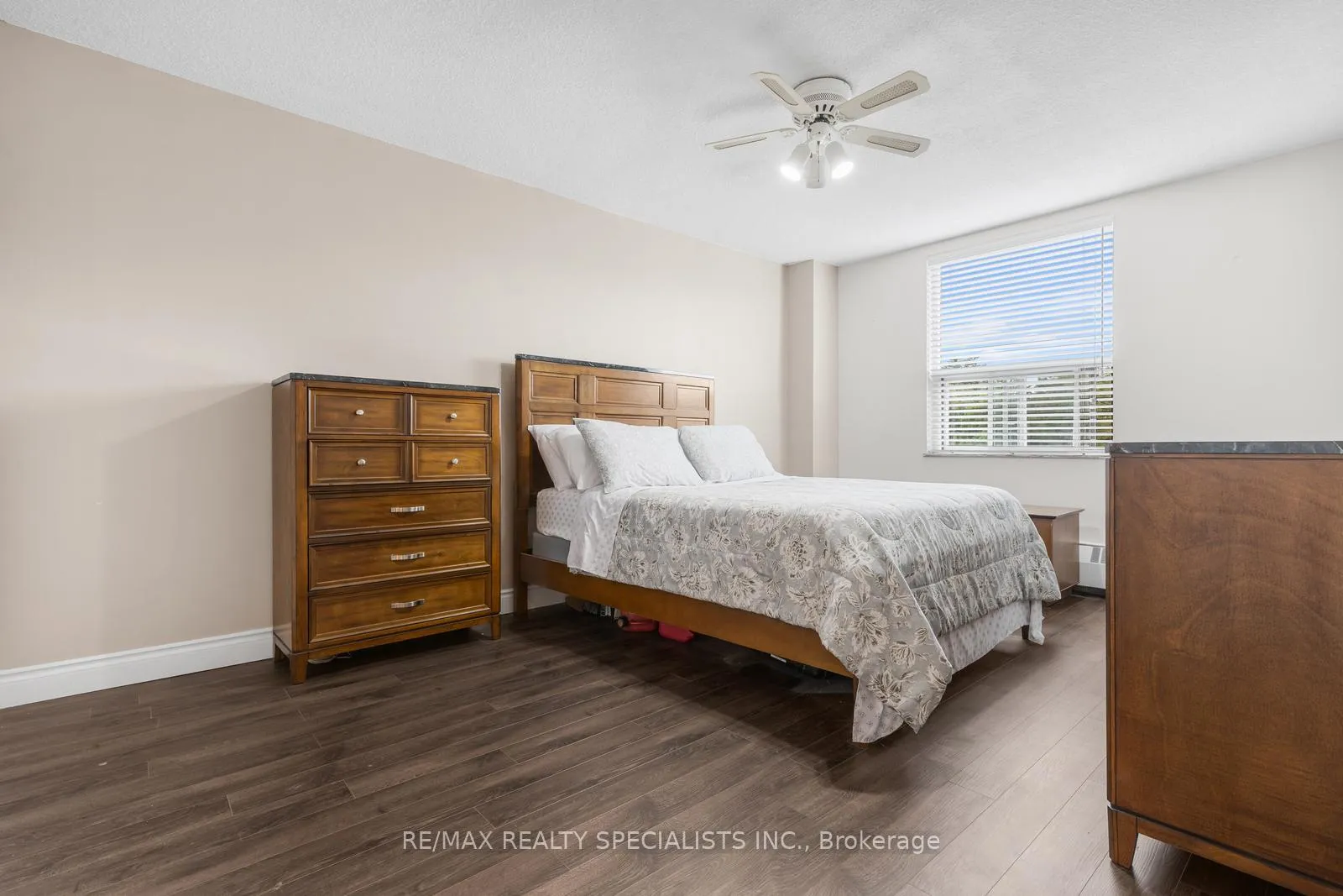 Photo 13 of Unit 301, 49 Queen Street, Mississauga, Port Credit — HOMEH