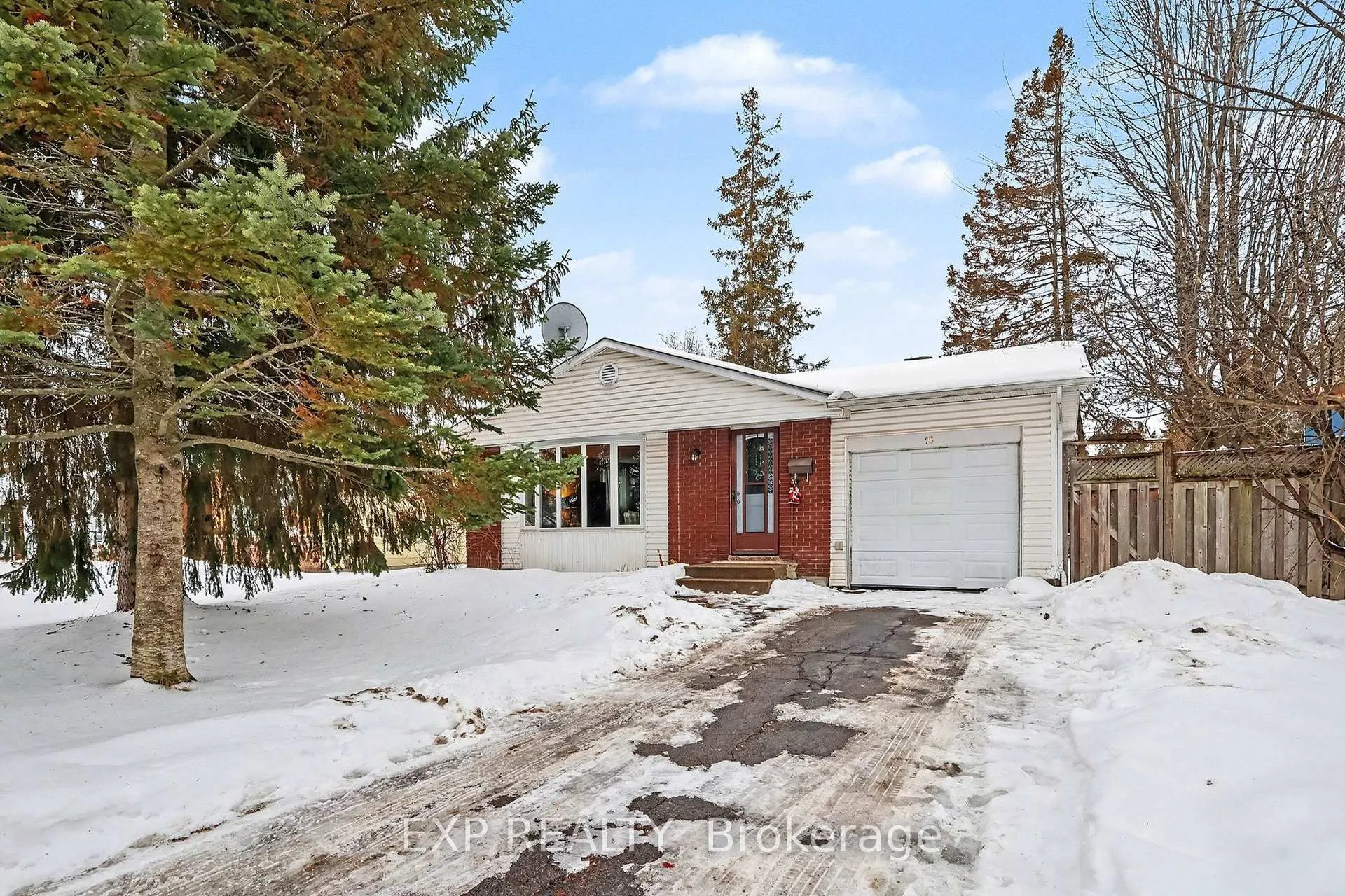 Front of 15 Wedgewood Crescent