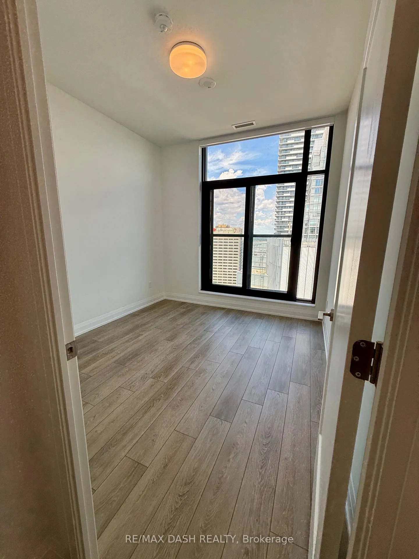 Photo 9 of Unit PH06, 20 Soudan Avenue, Toronto, Mount Pleasant West — HOMEH