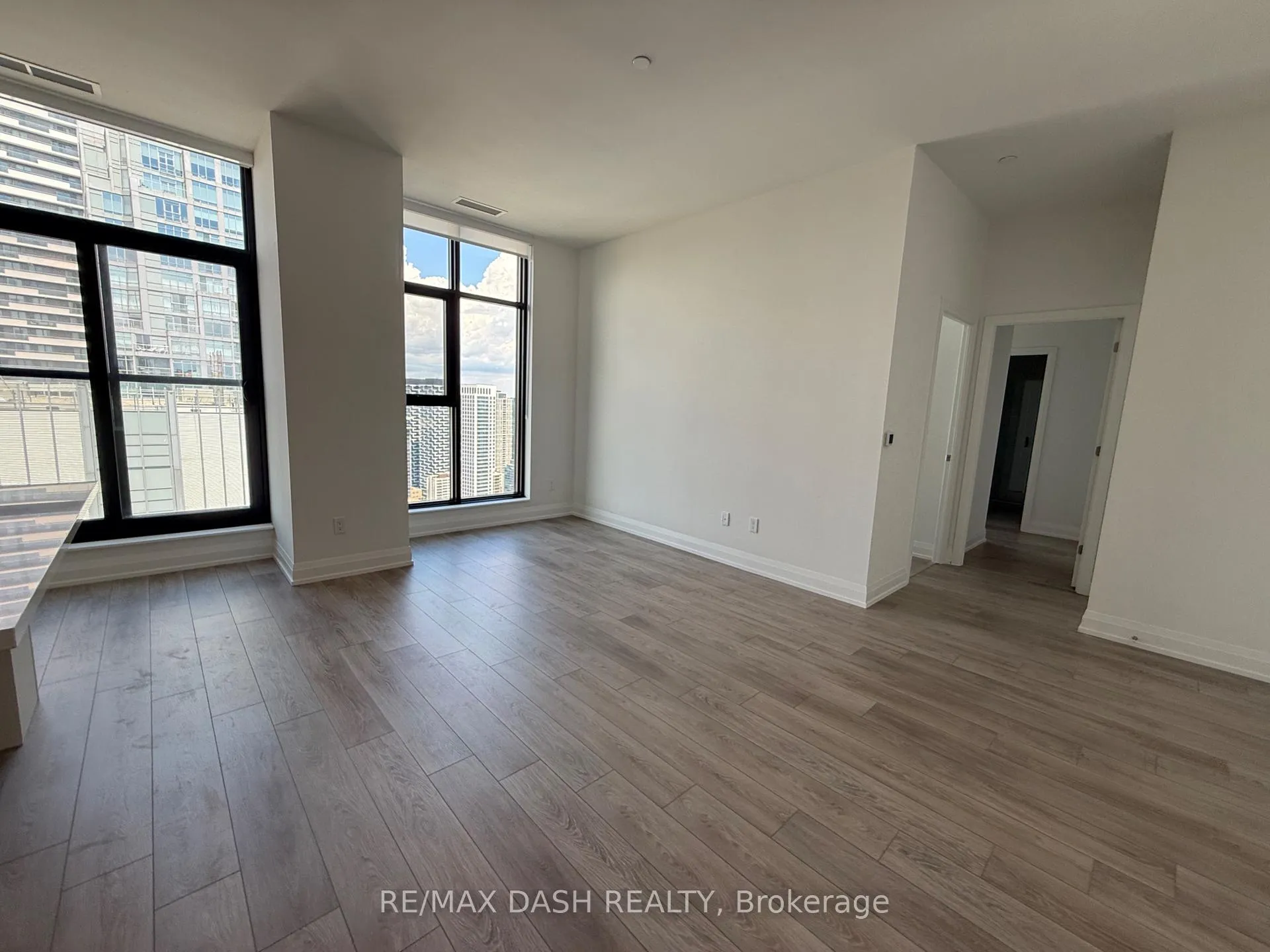 Photo 17 of Unit PH06, 20 Soudan Avenue, Toronto, Mount Pleasant West — HOMEH