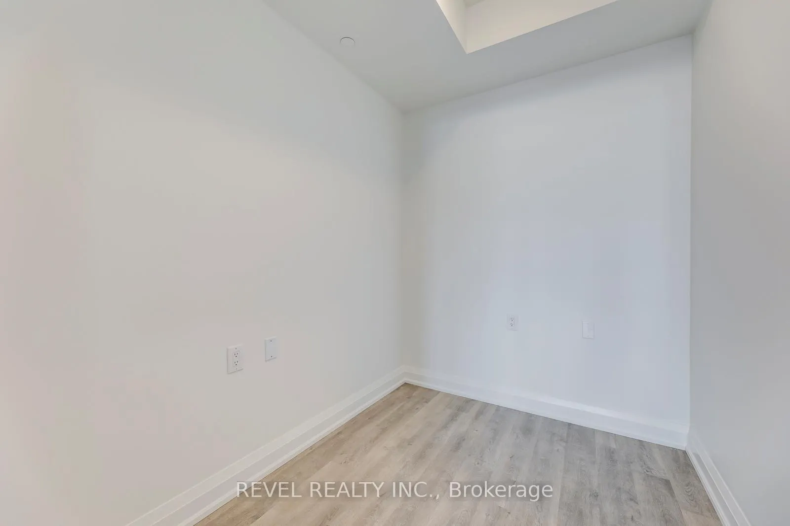 Photo 14 of Unit 501, 2369 Danforth Avenue, Toronto, East End-Danforth — HOMEH