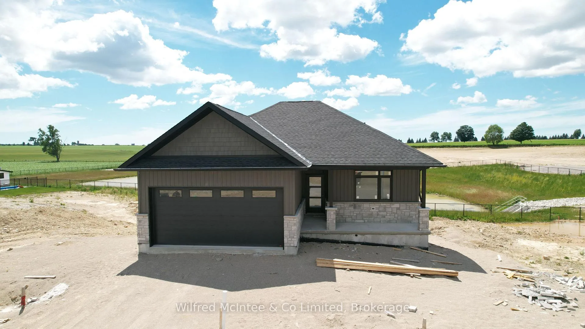 Photo 2 of 38 Galen Street, South Bruce — HOMEH